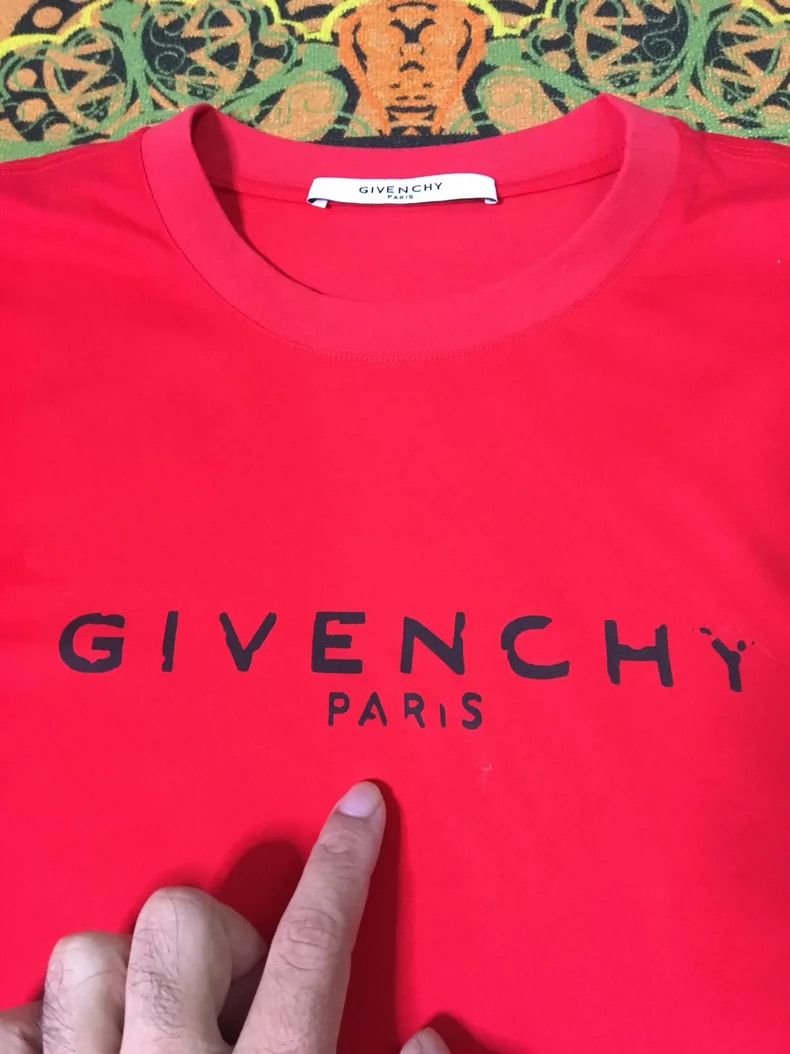 Givenchy Givenchy Men's Short Sleeve, Loose Fit Size US XL / EU 56 / 4 - 4 Thumbnail