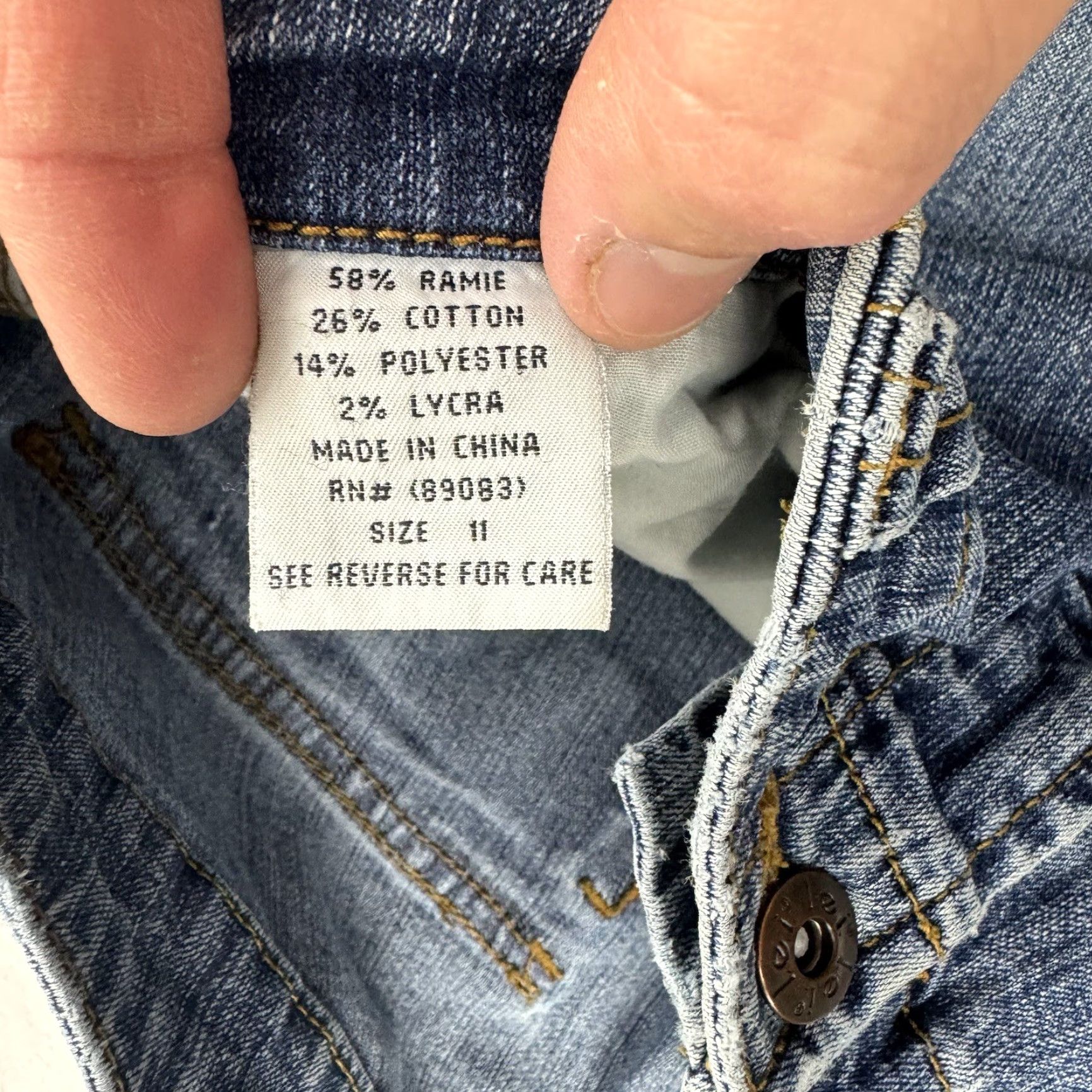 Vintage VINTAGE LEI Jeans Womens 11 Blue Flared Hipster Y2K Low Waist 2000s Jeans Girls Womens Size 32" / US 10 / IT 46 - 6 Thumbnail