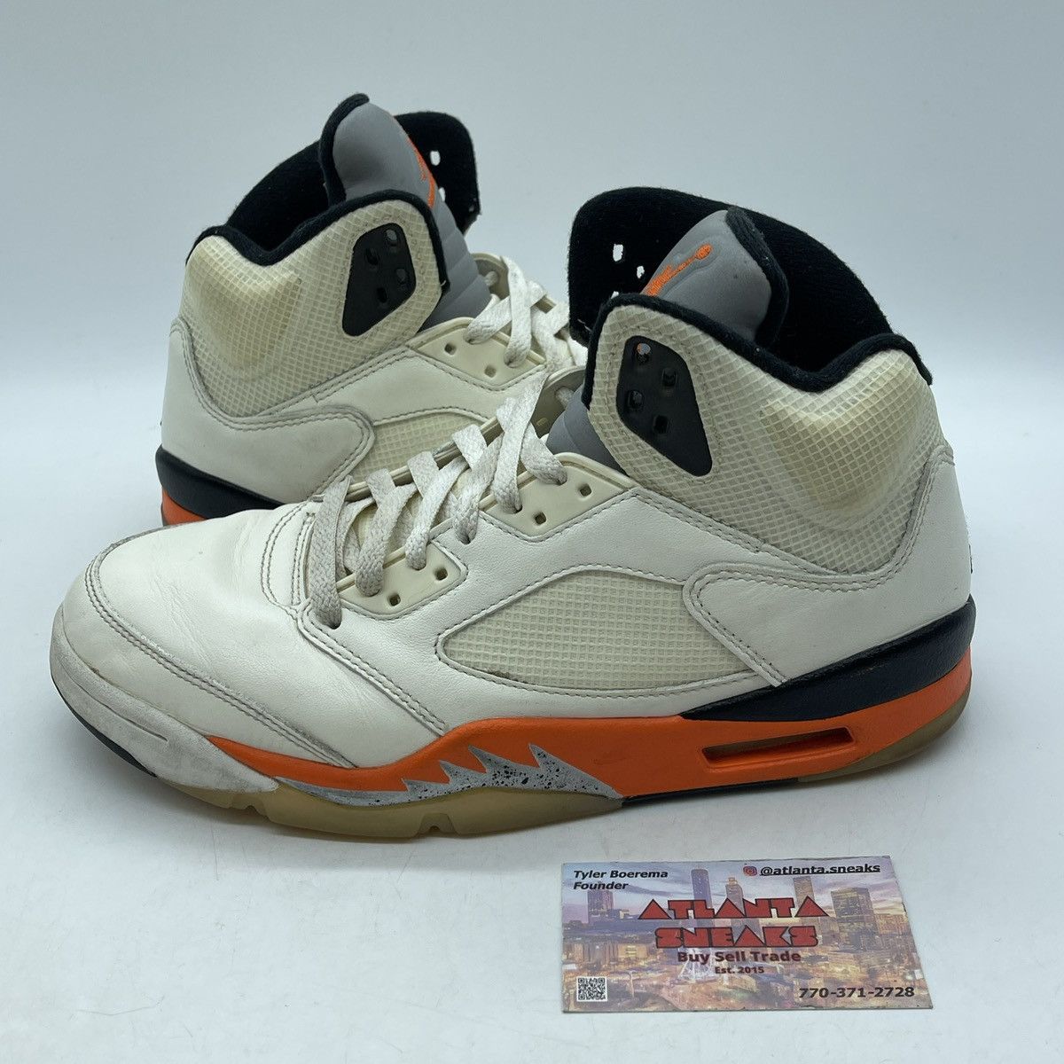 Jordan Brand Air Jordan 5 shattered backboard Size US 8 / EU 41 - 1 Thumbnail
