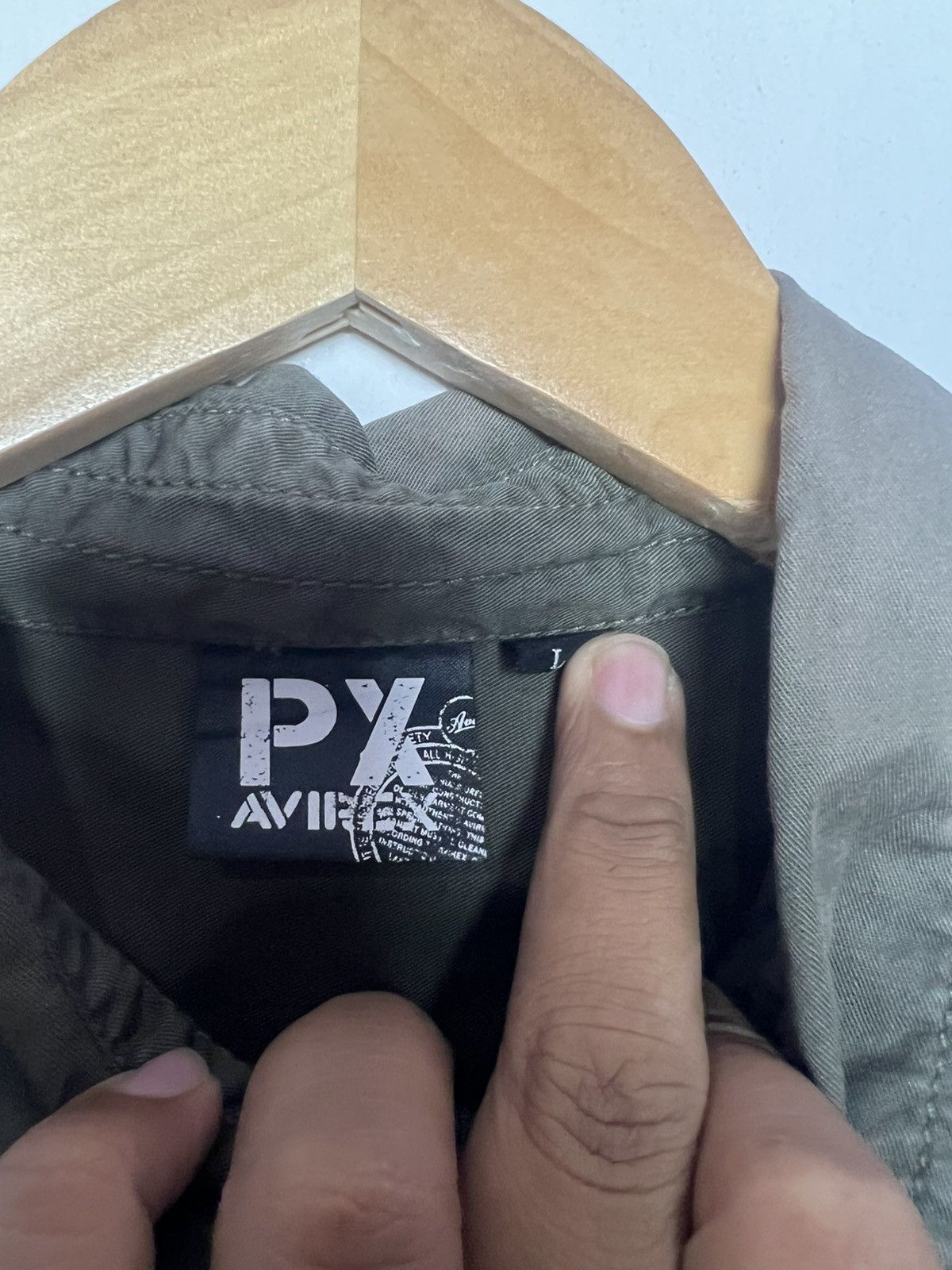 Avirex Avirex Limited Long Sleeve Olive Green Button Up Shirt Size US L / EU 52-54 / 3 - 9 Thumbnail