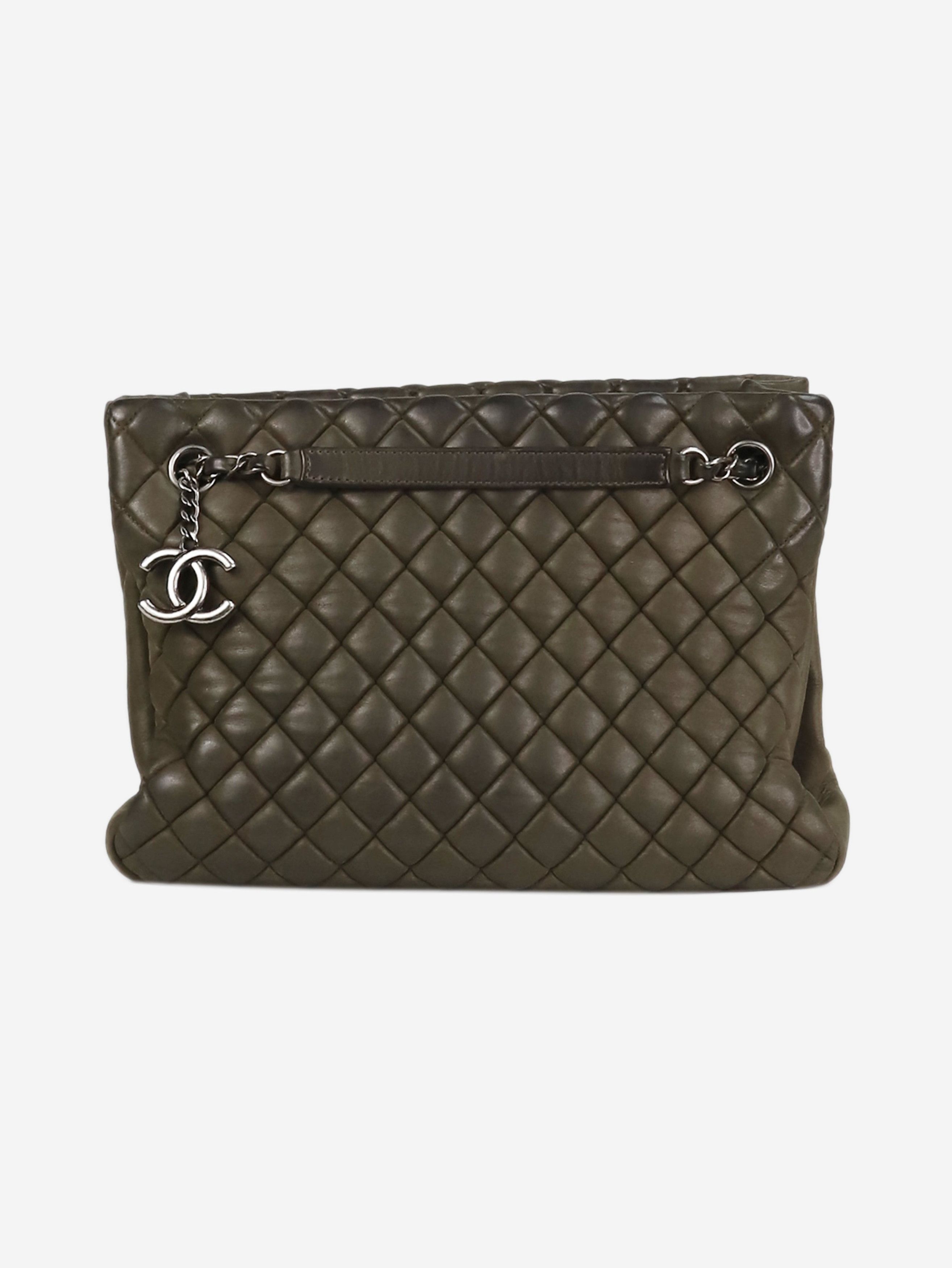 image of Chanel Khaki Green 2014 Quilted Chain Shoulder Bag, Women's