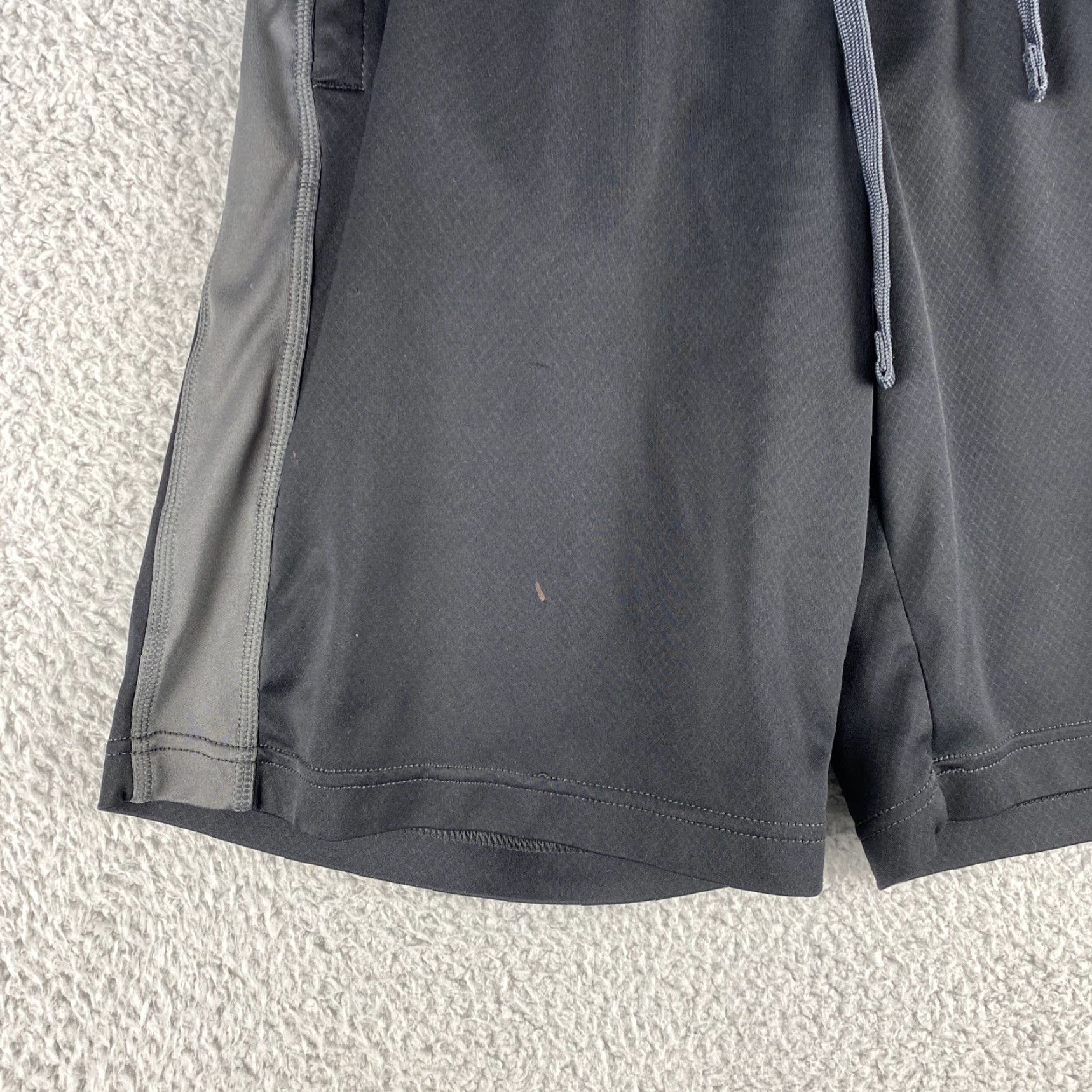 American Eagle Outfitters AMERICAN EAGLE All Day Sports Running Shorts Mens XS Black Lightweight Quick Dry Size US 27 - 4 Thumbnail