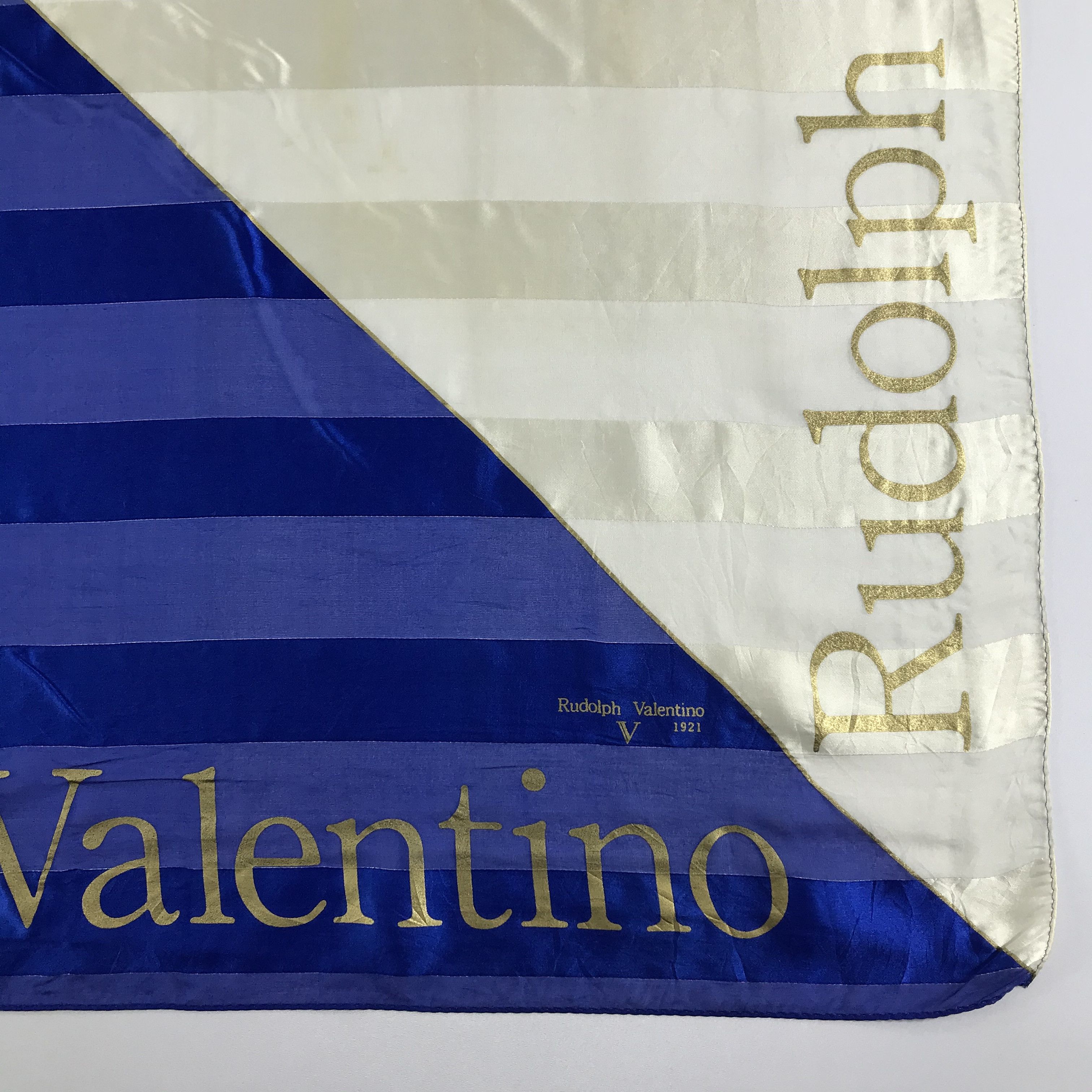 Vintage Vintage Rudolph Valentino Silk Scarf Size ONE SIZE - 4 Thumbnail
