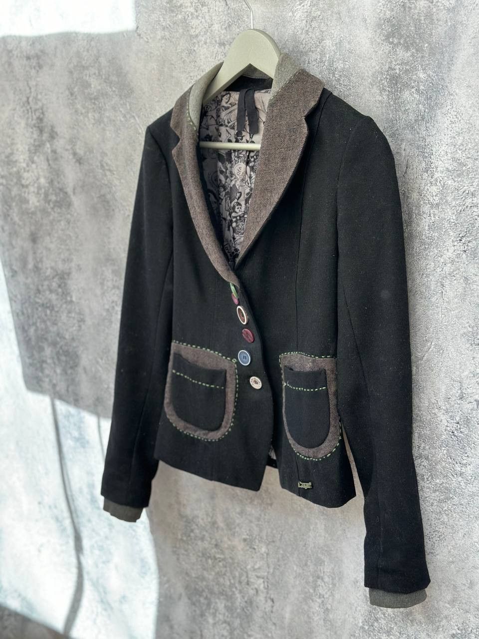 Desigual × Vintage Desigual Patchwork Wool Blazer with Graphic Lining Size XS / US 0-2 / IT 36-38 - 2 Thumbnail