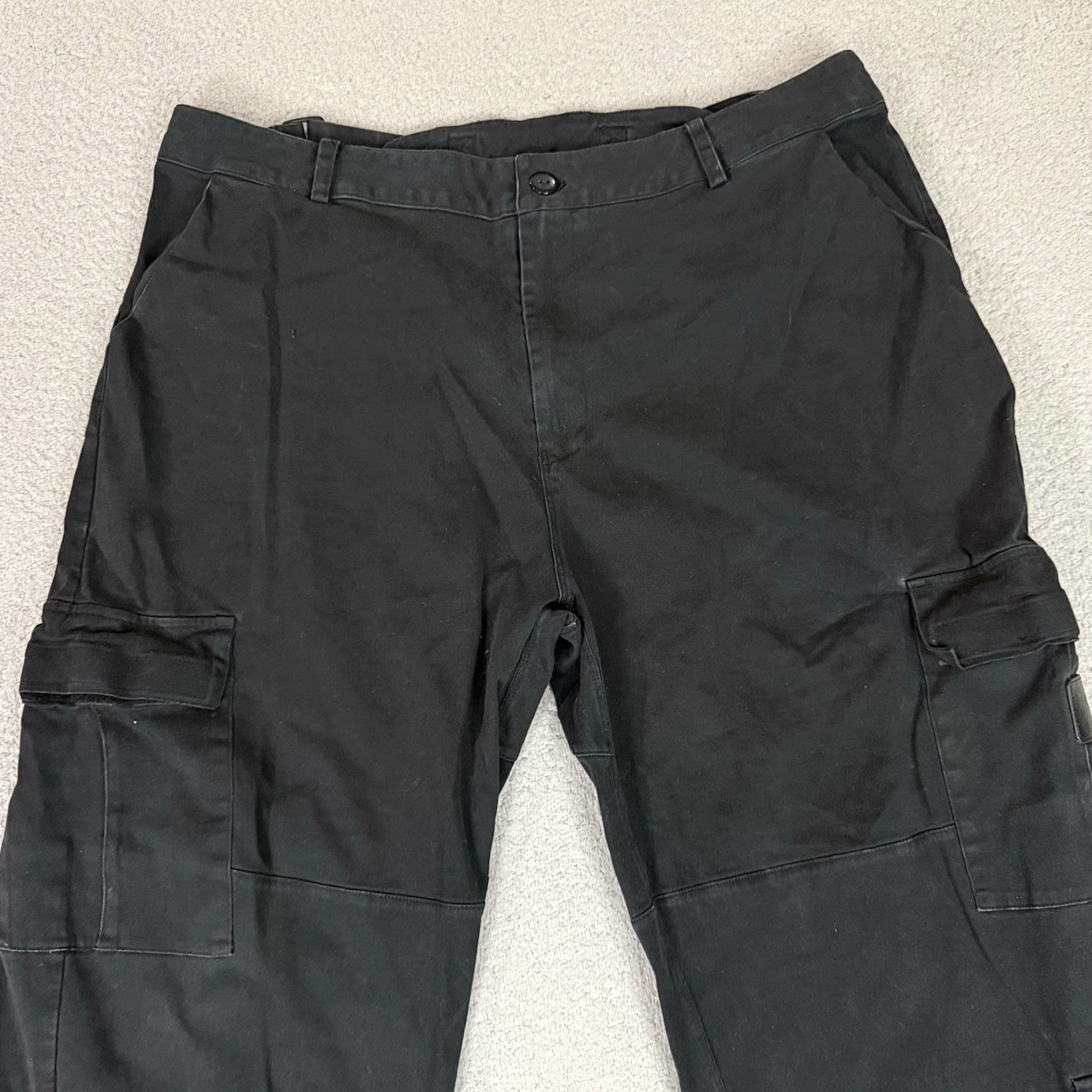 Dolls Kill Darker Wavs Pants Dolls Kill XL Black Cargo Baggy - Unisex Adults Pants Black XL Darker Wavs 90s/Bohemian/Punk/Grunge Mens/Womens Size 40" / US 18 - 3 Thumbnail