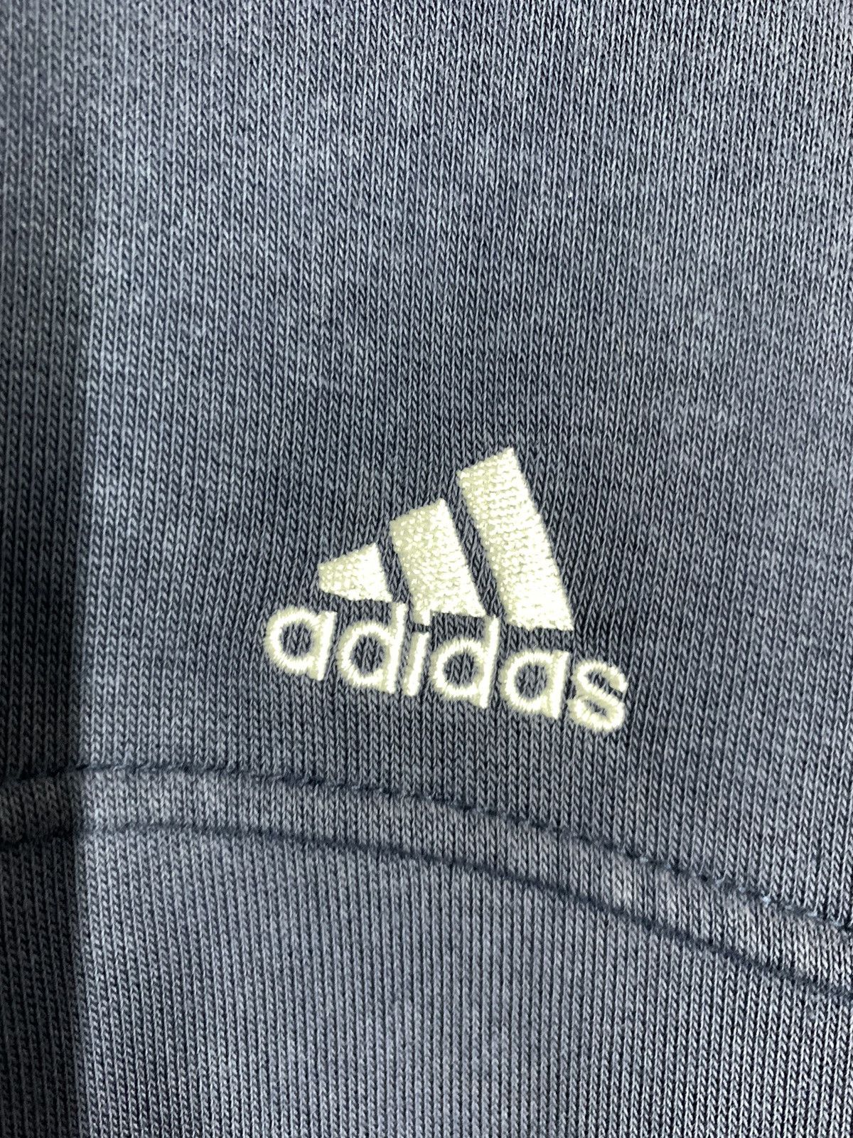 Adidas × Vintage Vtg Y2K Adidas Embroidered Logo Hoodie faded Size US M / EU 48-50 / 2 - 7 Thumbnail