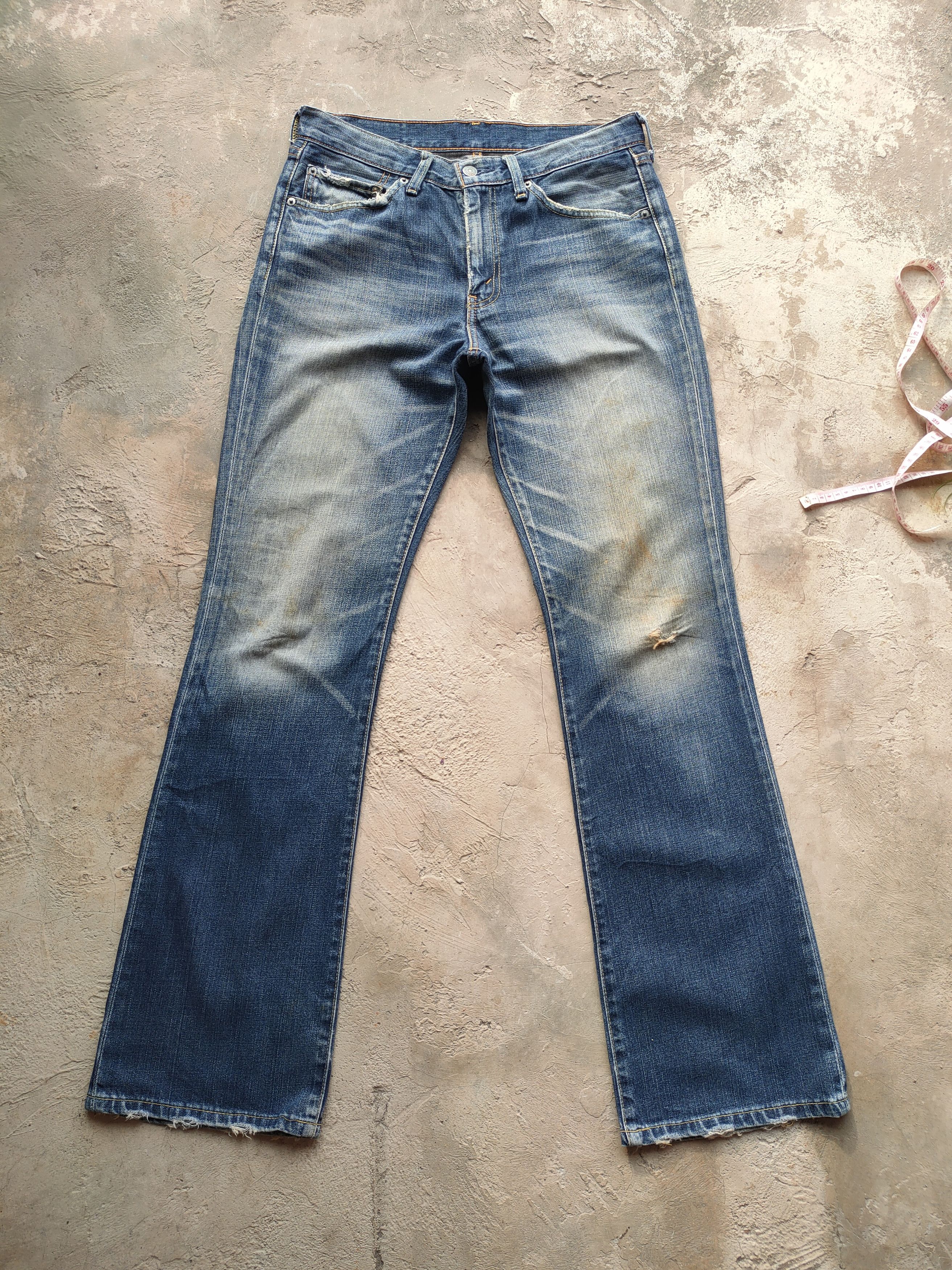 Levi's Vintage Clothing VINTAGE LEVI'S 517 RUSTY FLARE DISTRESSED FADED JEANS PANTS Size US 31 - 1 Thumbnail