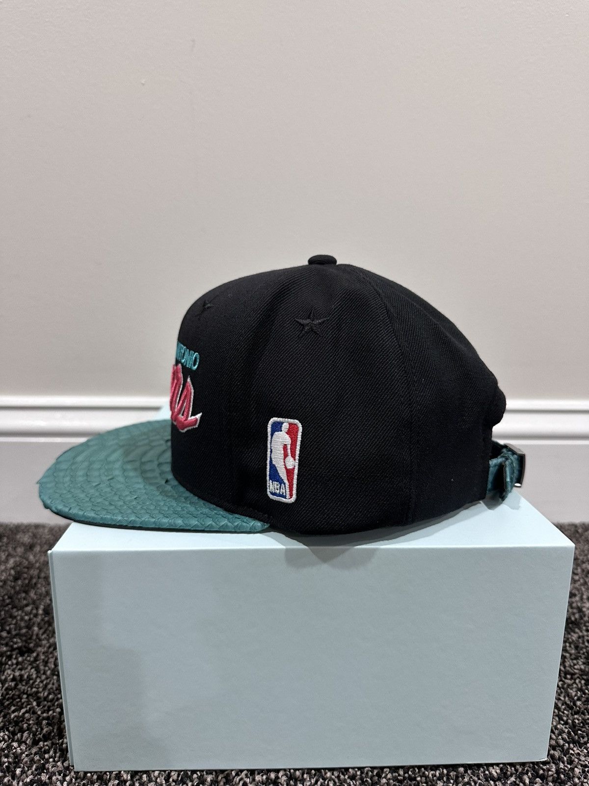 Just Don Just Don x Mitchell & Ness NBA San Antonio Spurs Black Hat Size ONE SIZE - 4 Thumbnail
