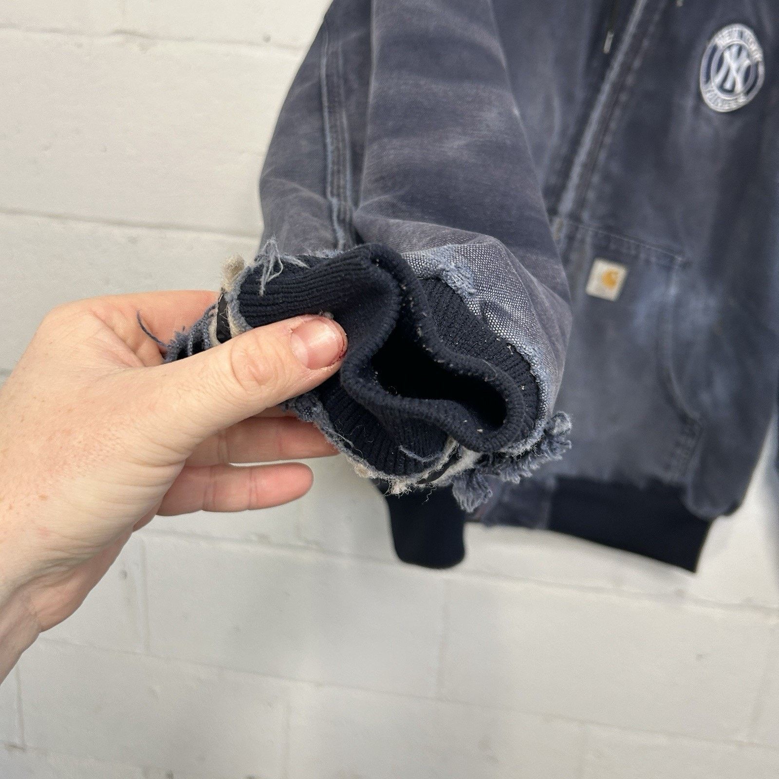 Carhartt Vintage Carhartt Hooded Active Jacket “Dark Navy” Yankees Size US XL / EU 56 / 4 - 8 Thumbnail