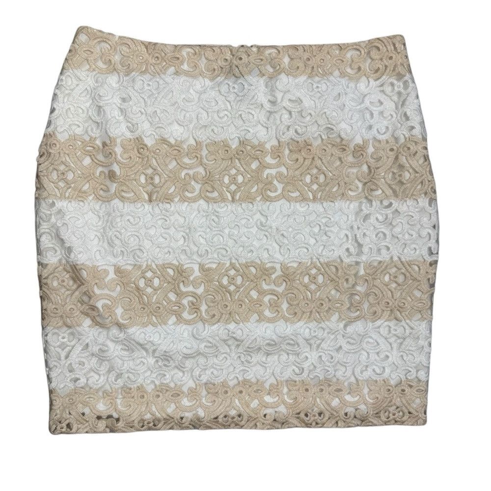 White House Black Market NWT New White House Black Market Stripe Lace Pencil Skirt S Size 32" / US 10 / IT 46 - 1 Thumbnail