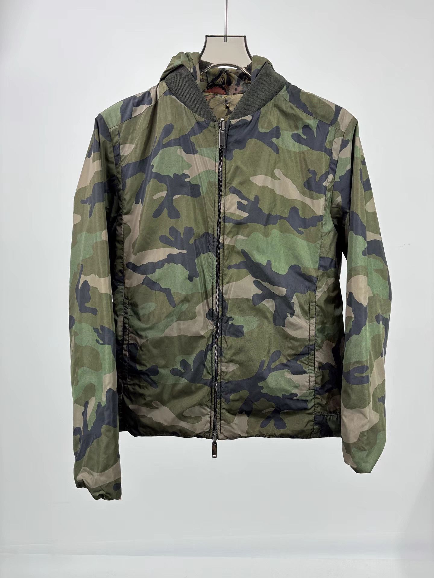Valentino VALENTINO Camouflage Butterfly Reversible Windbreaker Jacket Size US M / EU 48-50 / 2 - 1 Thumbnail