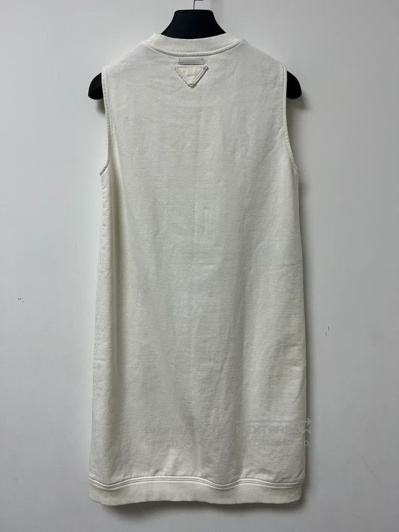 Prada Prada Printed sleeveless T-shirt dress Size S / US 4 / IT 40 - 2 Thumbnail