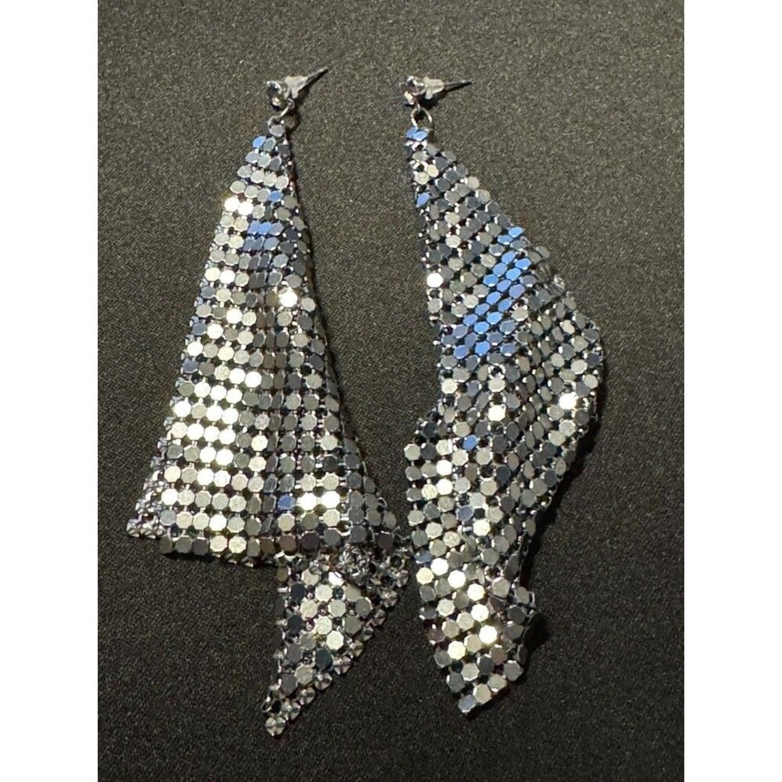 Other Silver Tone Mesh Post Sparkle Earrings 4in Length Size ONE SIZE - 1 Thumbnail