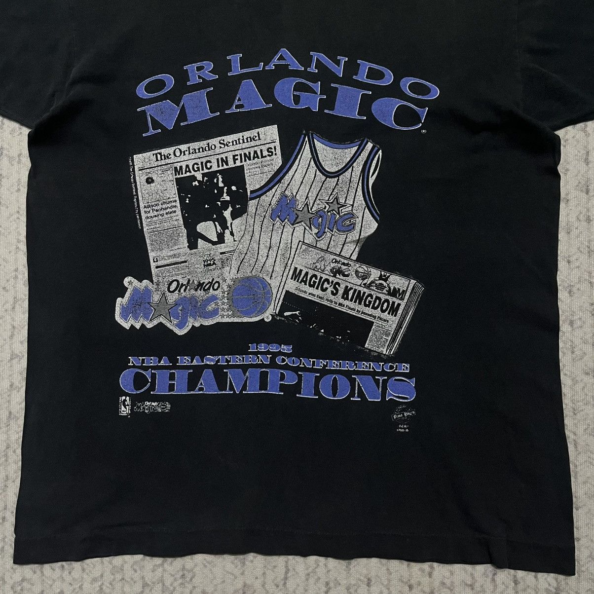 NBA Faded Trashed Vintage NBA Orlando Magic tees Size US L / EU 52-54 / 3 - 4 Thumbnail