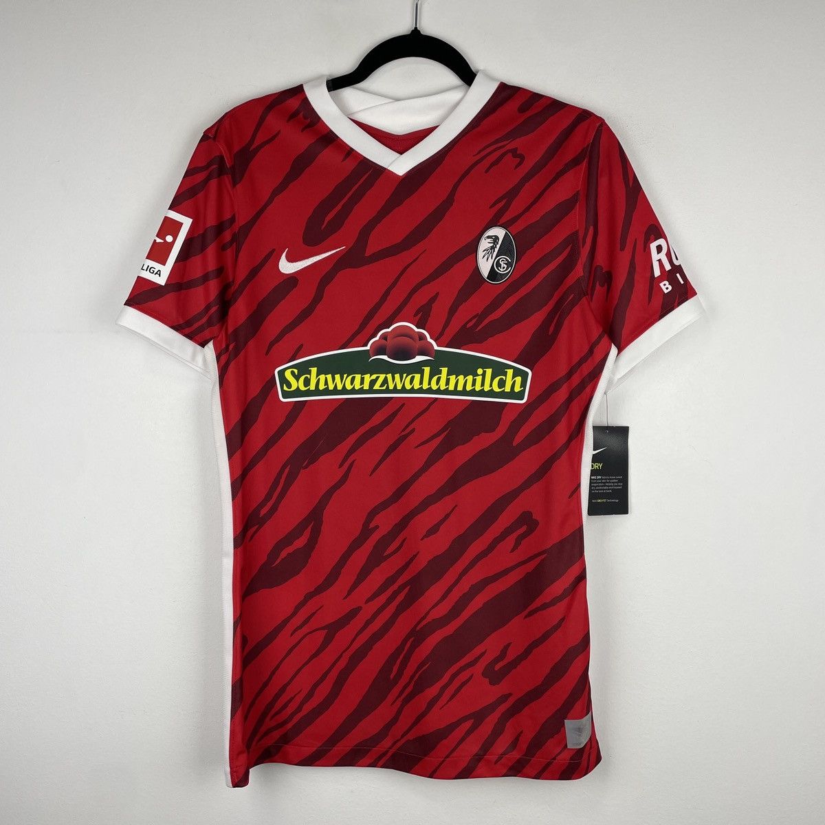 Nike SC Freiburg Roland Sallai Home Jersey Nike Shirt 2021/2022 Size US M / EU 48-50 / 2 - 2 Thumbnail