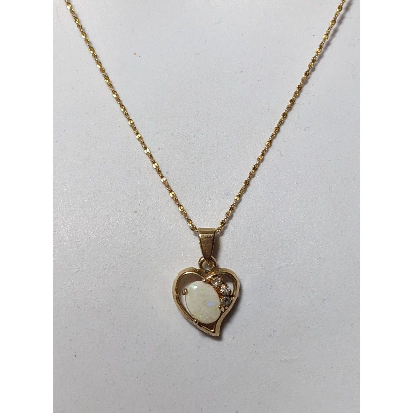 Other Nakagawa Corporation Gold Tone Opal Gemmed Heart Necklace Size ONE SIZE - 10 Thumbnail