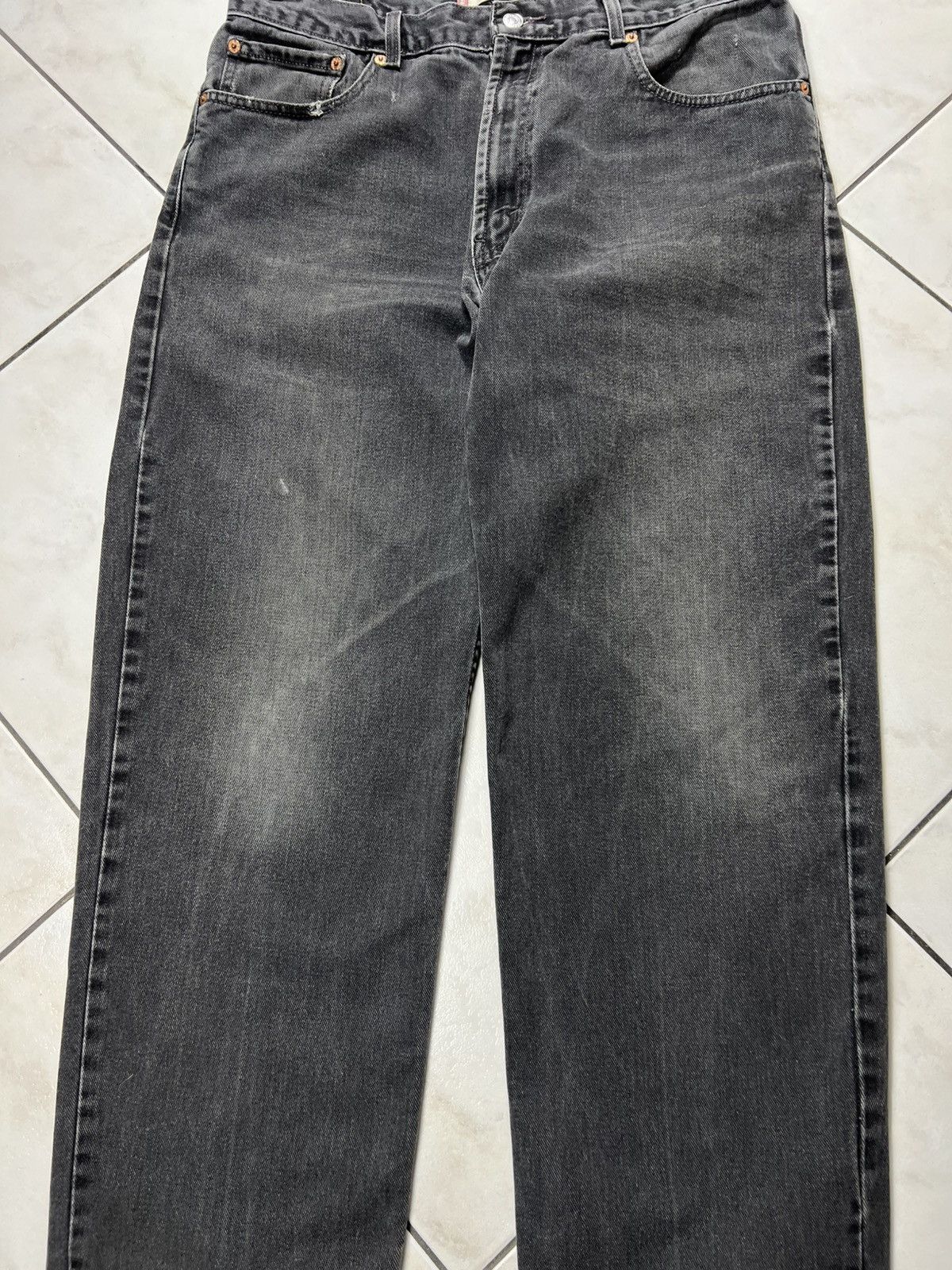 Levi's Vintage 90s Levi’s 550 relaxed fit baggy washed denim jeans Size US 36 / EU 52 - 4 Thumbnail