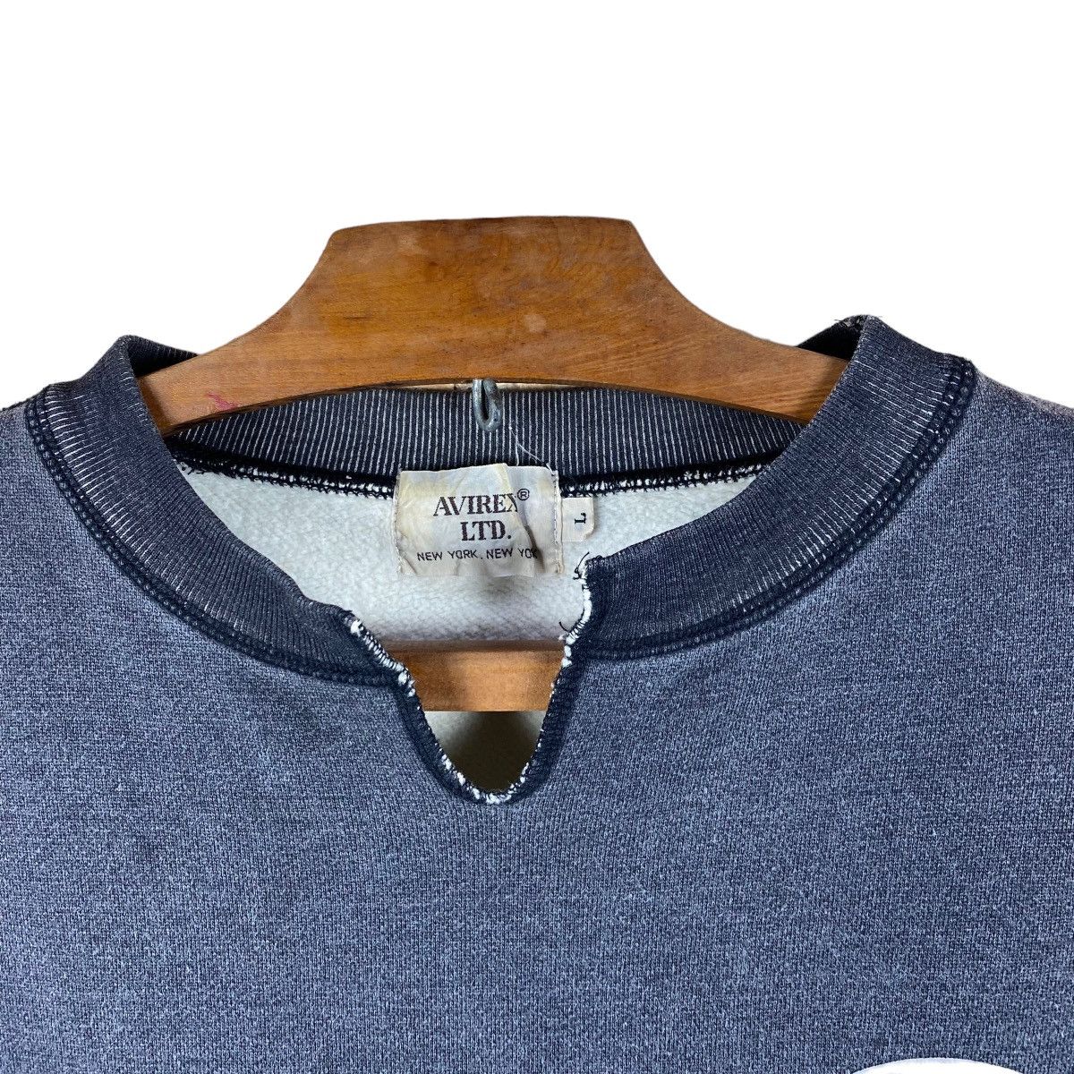 Avirex × Vintage VINTAGE “ ROYAL AIR FORCE “ AVIREX USA SWEATSHIRT Size US L / EU 52-54 / 3 - 5 Thumbnail