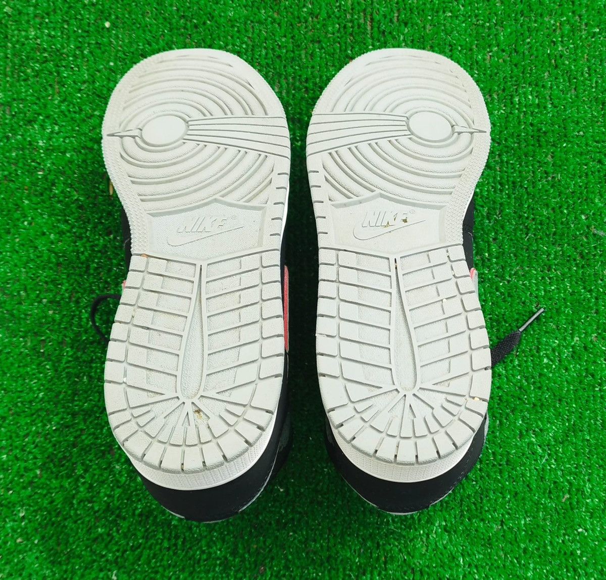 Jordan Brand Shoes Air Jordan 1 High Size US 8.5 / IT 38.5 - 7 Thumbnail