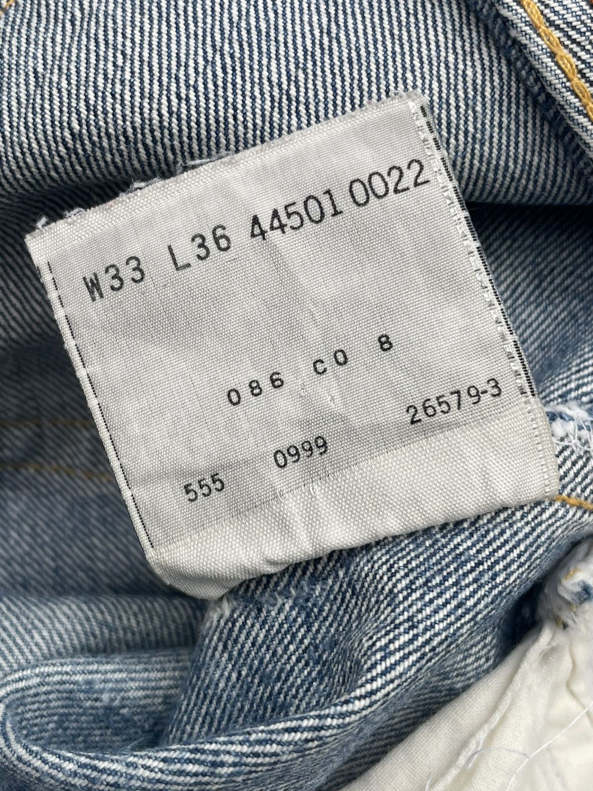 Levi's Vintage 1999 Levis 501 E 1944 Selvedge Distresed Size US 32 / EU 48 - 18 Thumbnail