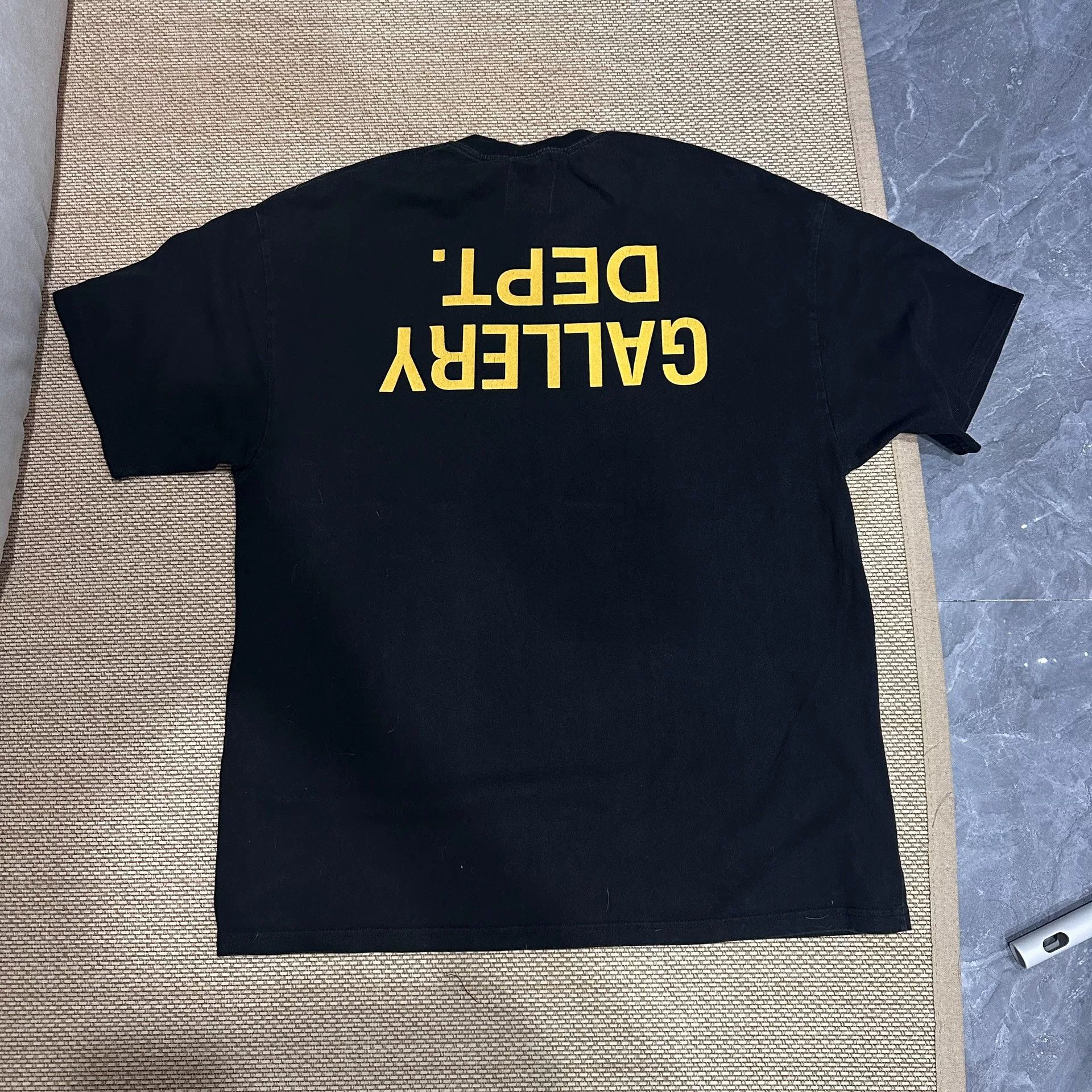 Gallery Dept. Gallery Dept Black and Yellow T-Shirt Size US M / EU 48-50 / 2 - 1 Thumbnail