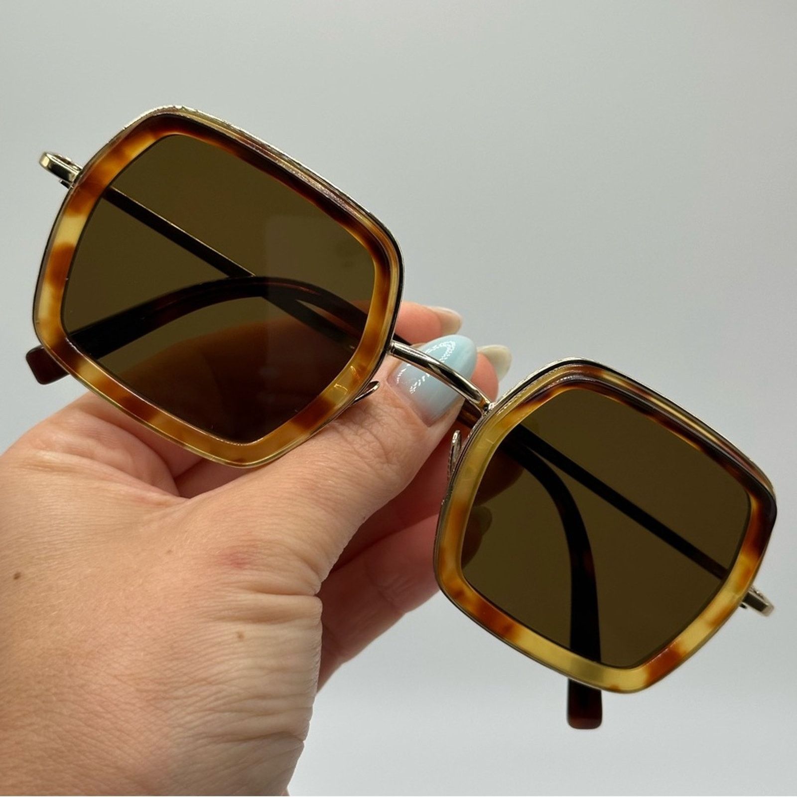 Cutler and Gross NEW CUTLER AND GROSS CG1301 003 Light Brown Havana Unisex Size ONE SIZE - 7 Thumbnail
