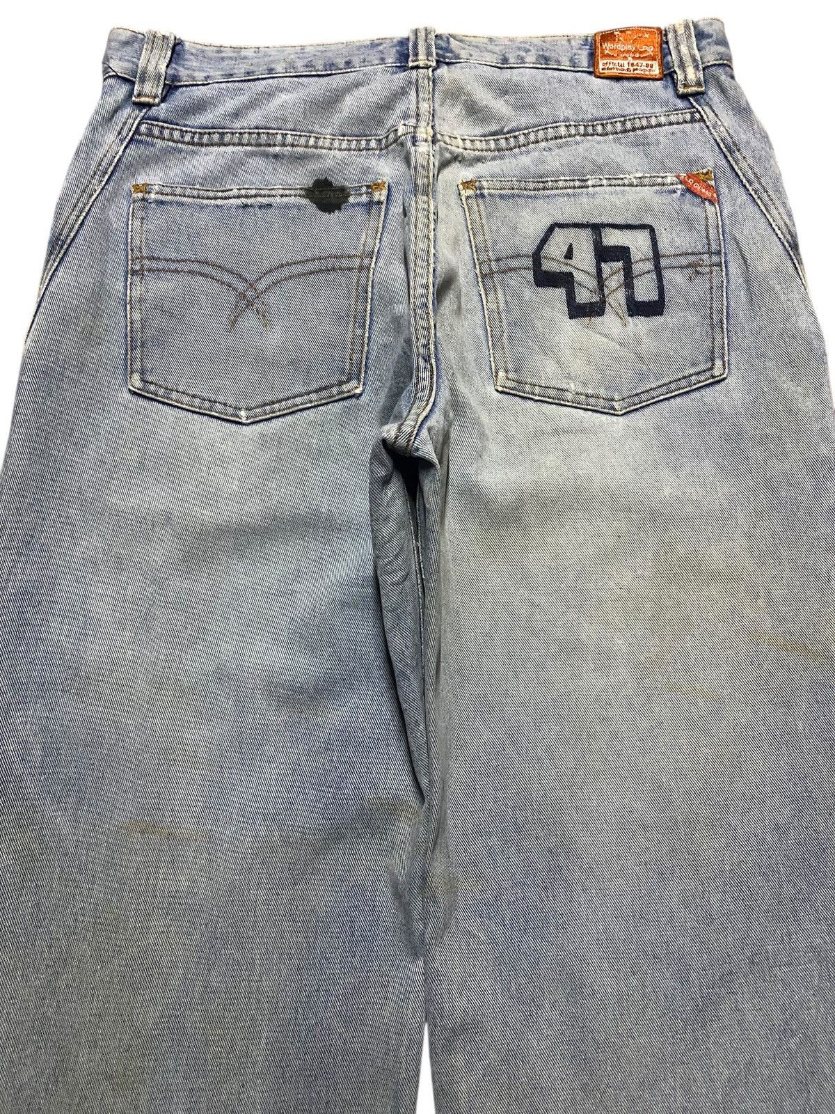 Rocawear Vintage LRG Light Wash Patches Ripped Baggy Jeans Size US 34 / EU 50 - 4 Thumbnail
