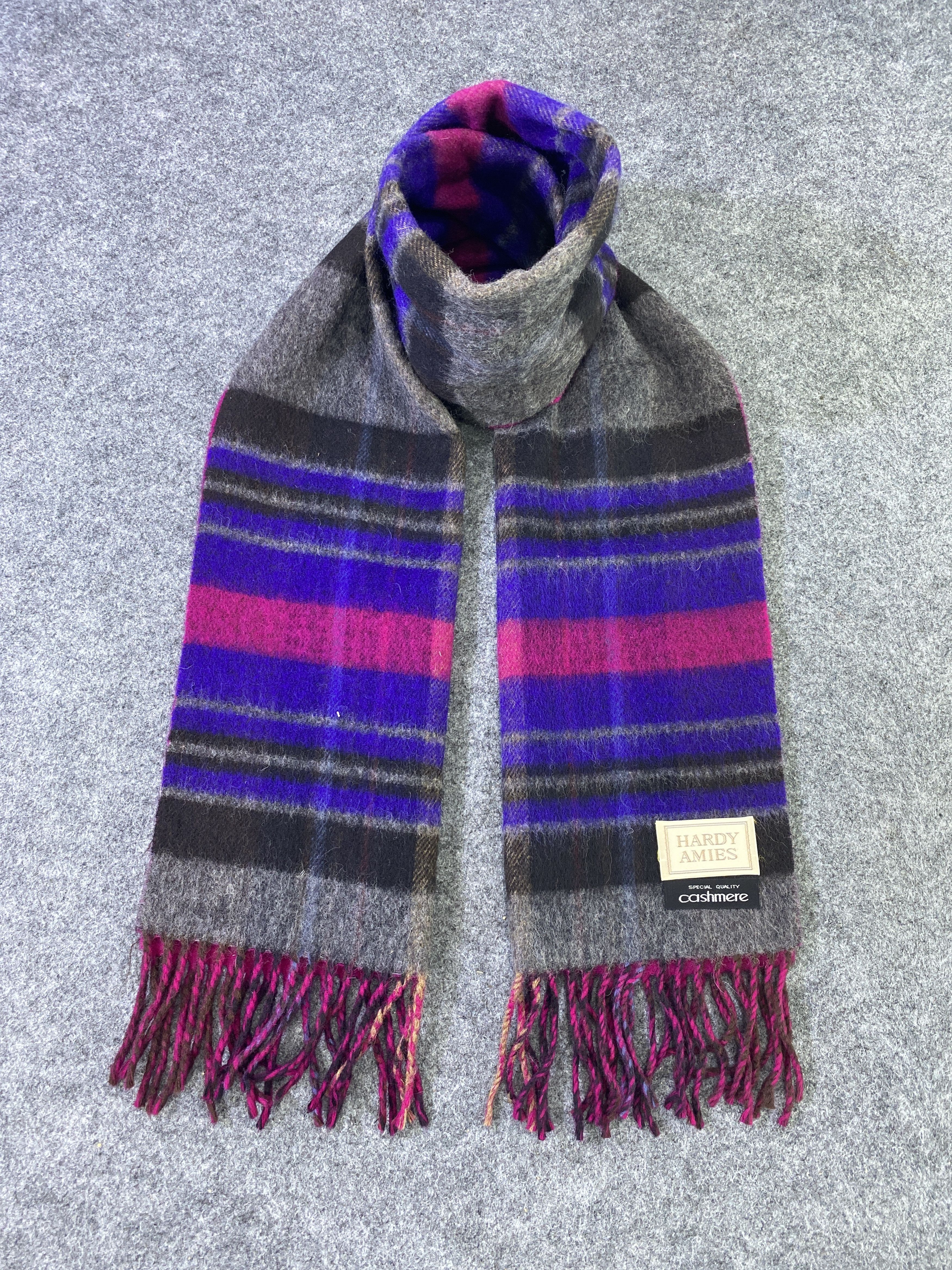 Hardy Amies Hardy Amies Scarf / Muffler / Neckwear -T1030 Size ONE SIZE - 1 Thumbnail