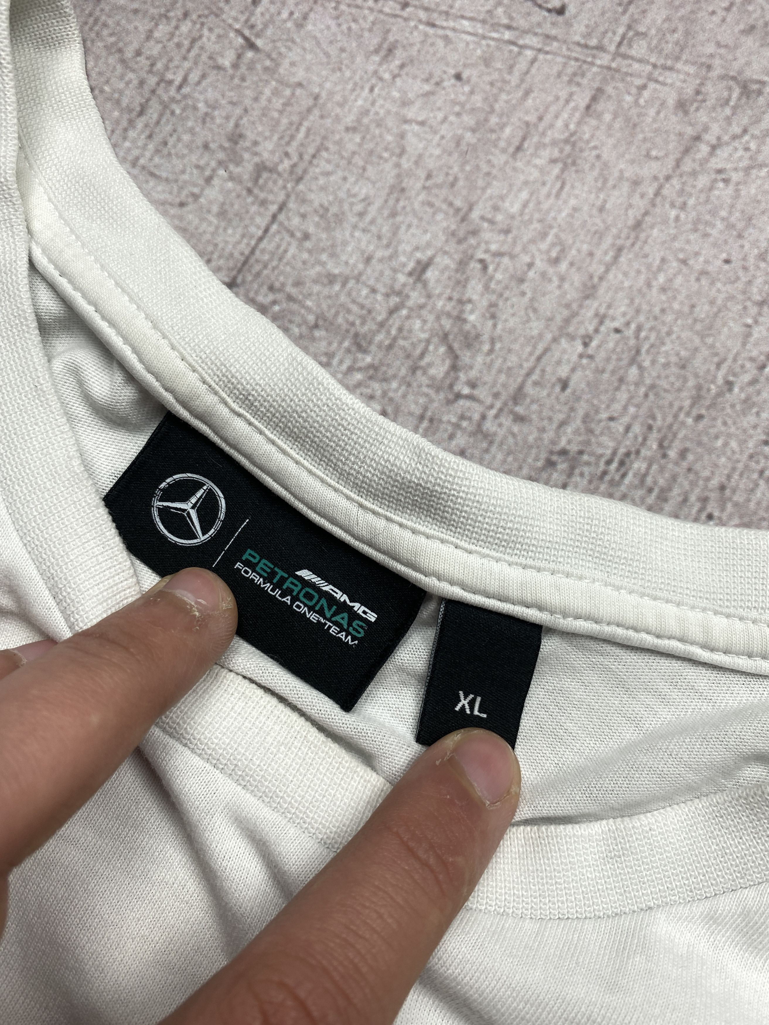 Hugo Boss × Mercedes-Benz Mercedes Benz AMG Petronas Hugo Boss Mens T-Shirt Size US XL / EU 56 / 4 - 5 Thumbnail