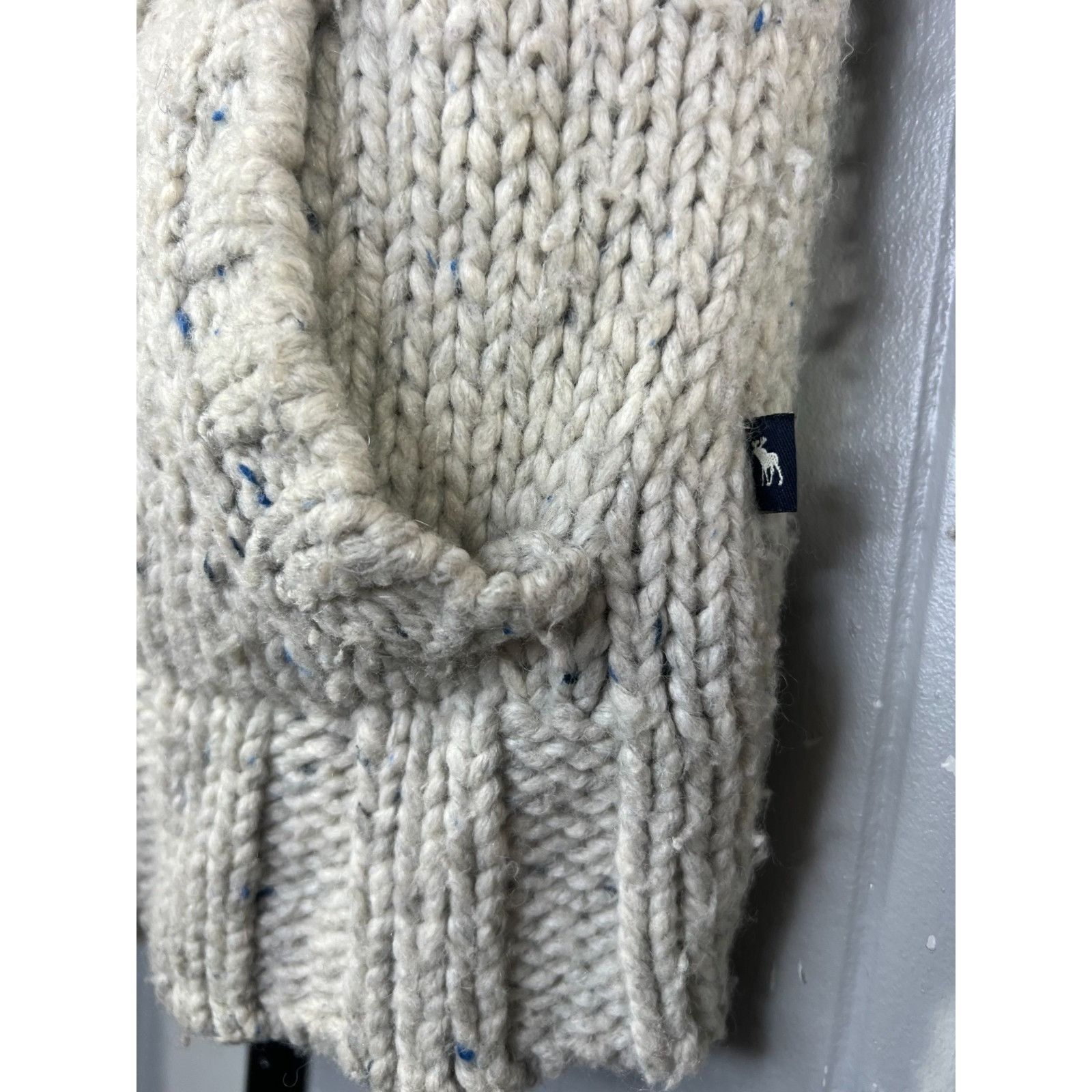 Abercrombie & Fitch Y2K Abercrombie Fitch Lambs Wool Button Chunky Cardigan Shaw Size M / US 6-8 / IT 42-44 - 4 Thumbnail
