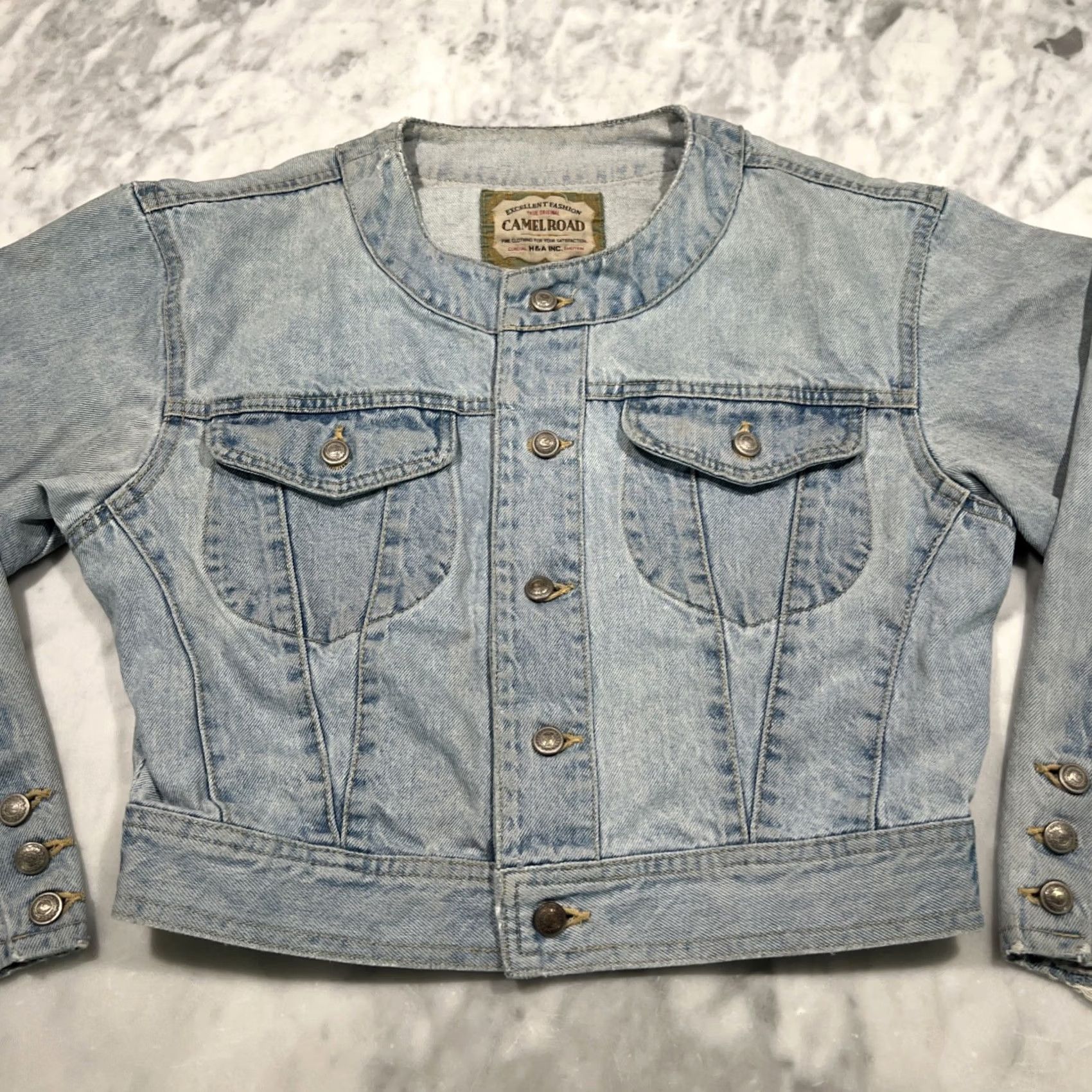 Denime VINTAGE Camel Road Denim Jacket Women’s M Short Trucker Faded Japanese Thrashed Biker 90s Pockets Size 32" / US 10 / IT 46 - 3 Thumbnail