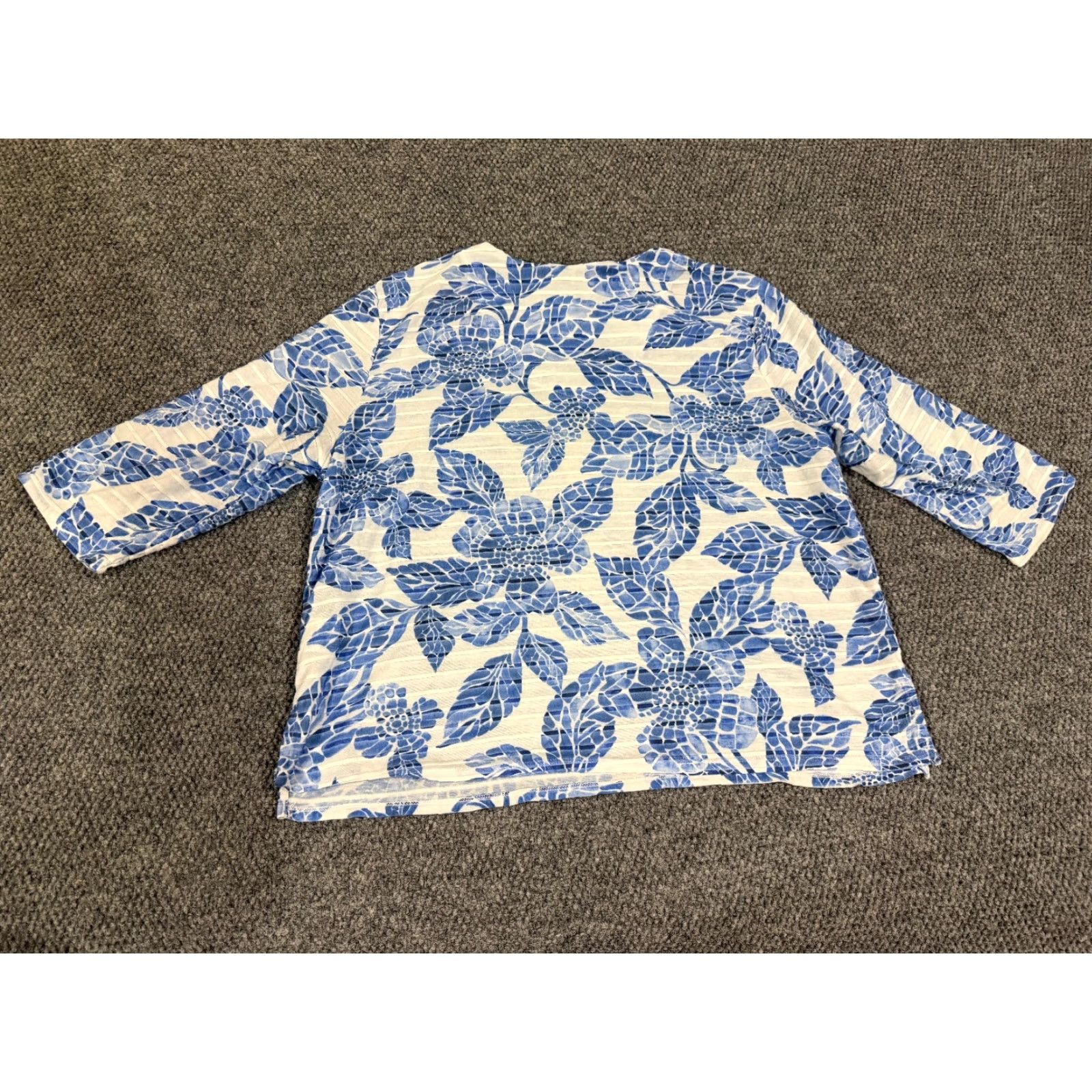 Vintage Alfred Dunner Blouse Womens M Blue White Floral Long Sleeve Lightweight Casual Size M / US 6-8 / IT 42-44 - 6 Thumbnail