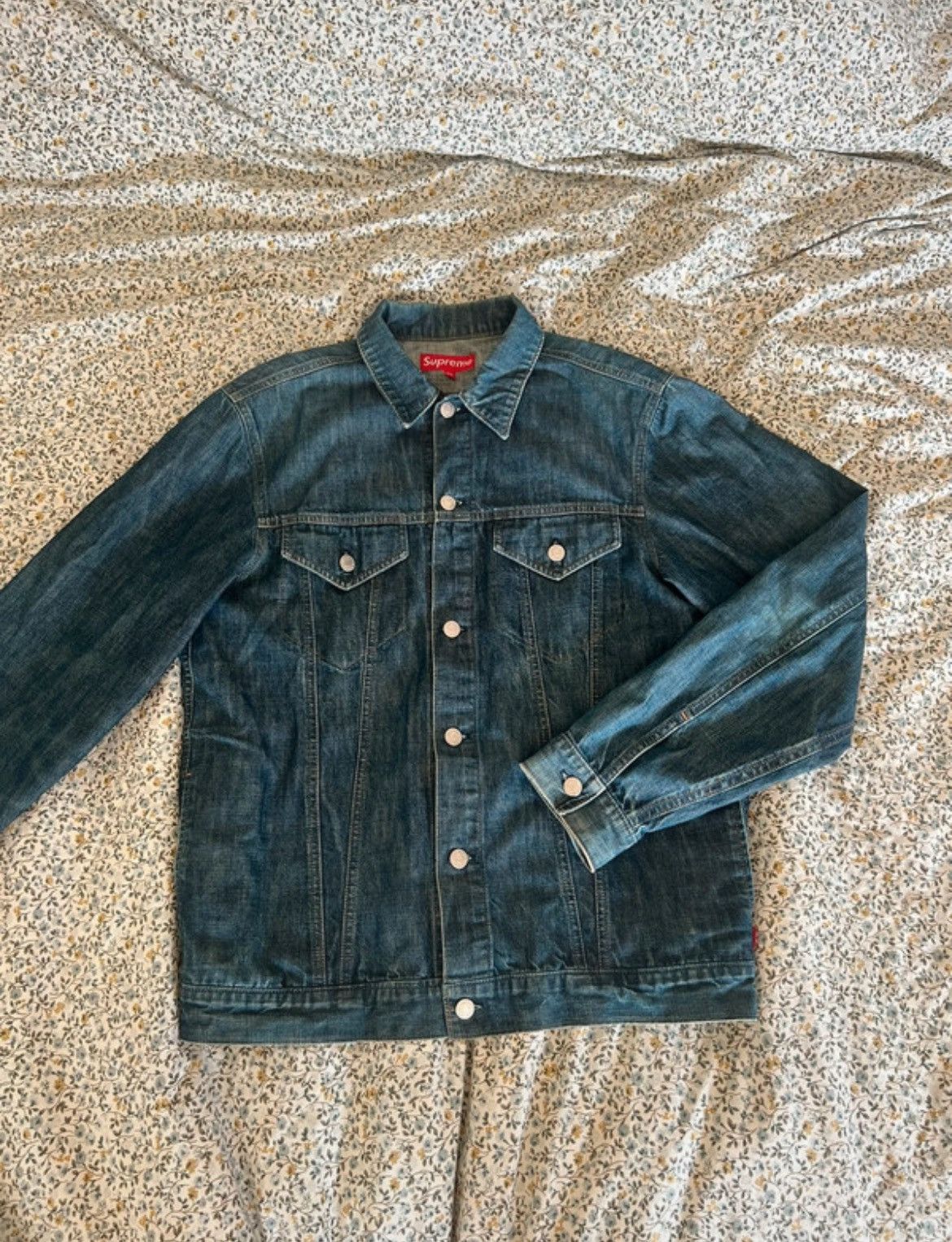 Supreme RARE Supreme Friends & Family Size US XL / EU 56 / 4 - 1 Thumbnail