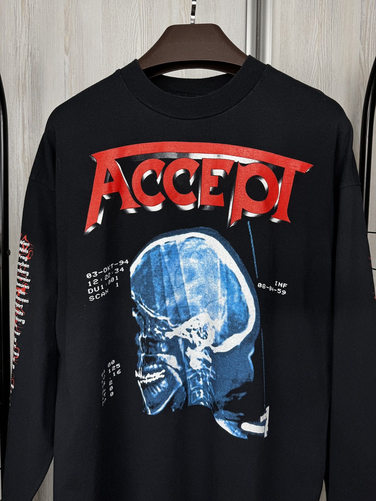 Band Tees Vintage ACCEPT tour ‘94 1994 Death Row Long Sleeve band tee Size US XL / EU 56 / 4 - 4 Thumbnail