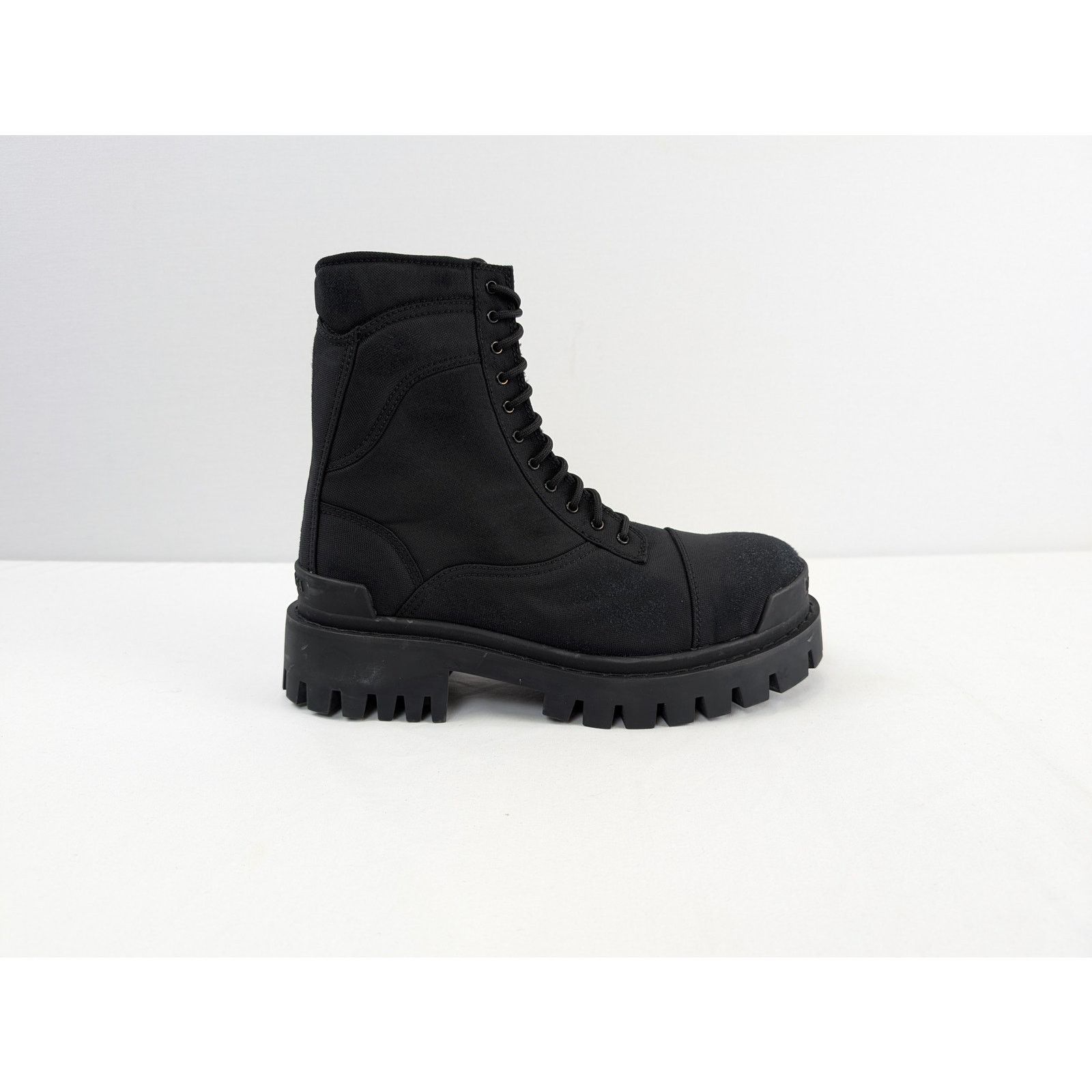 Balenciaga o1rshd1 Nylon Canvas/Used Effect New Combat Strike Boots Size US 12 / EU 45 - 5 Thumbnail