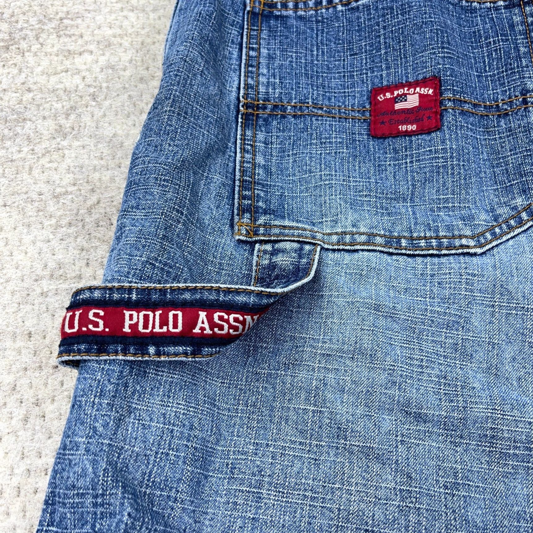 Vintage Vintage US Polo Assn Shorts Men 38 Bermuda Denim Blue 90s Grunge Hip Hop Hipster Rockabilly Classic 5-Pocket Relaxed Baggy Casual Travel Workwear Mens Size US M / EU 48-50 / 2 - 5 Thumbnail