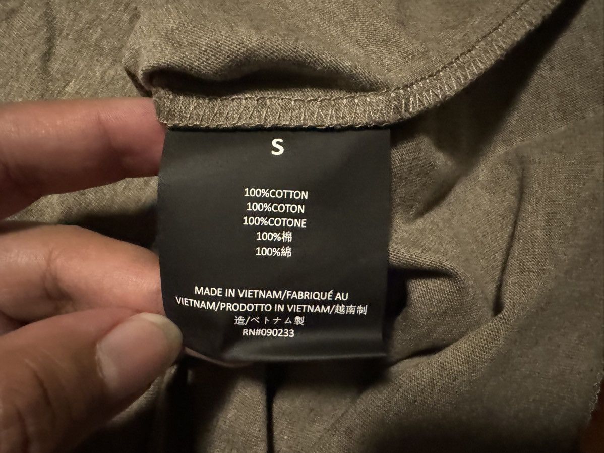 Essentials × Fear of God Essentials FOG Jersey Crewneck T-Shirt Heather Grey Size S Size US S / EU 44-46 / 1 - 14 Thumbnail