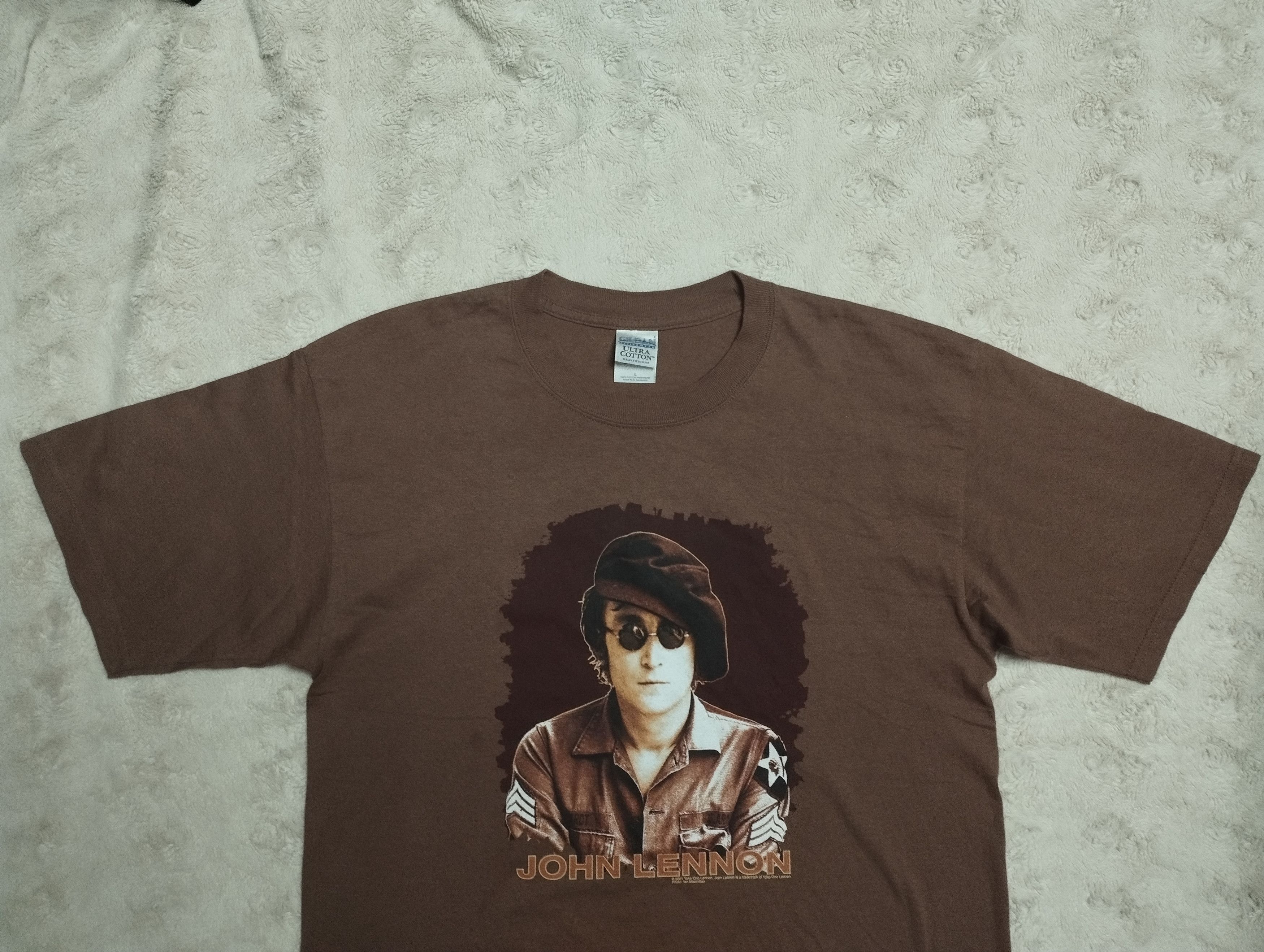 Band Tees × Vintage John Lennon 2001 Gildan vintage men's t-shirt size L Size US XL / EU 56 / 4 - 2 Thumbnail