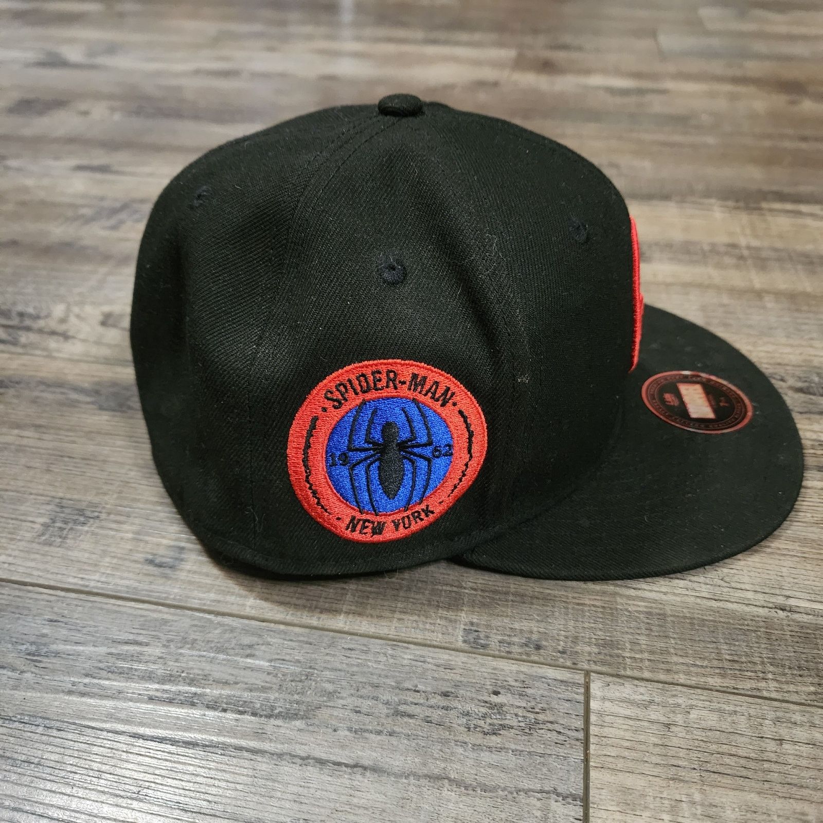 Lids Lids Exclusive Marvel Spiderman Fitted hat cap size 7.5 Size ONE SIZE - 4 Thumbnail