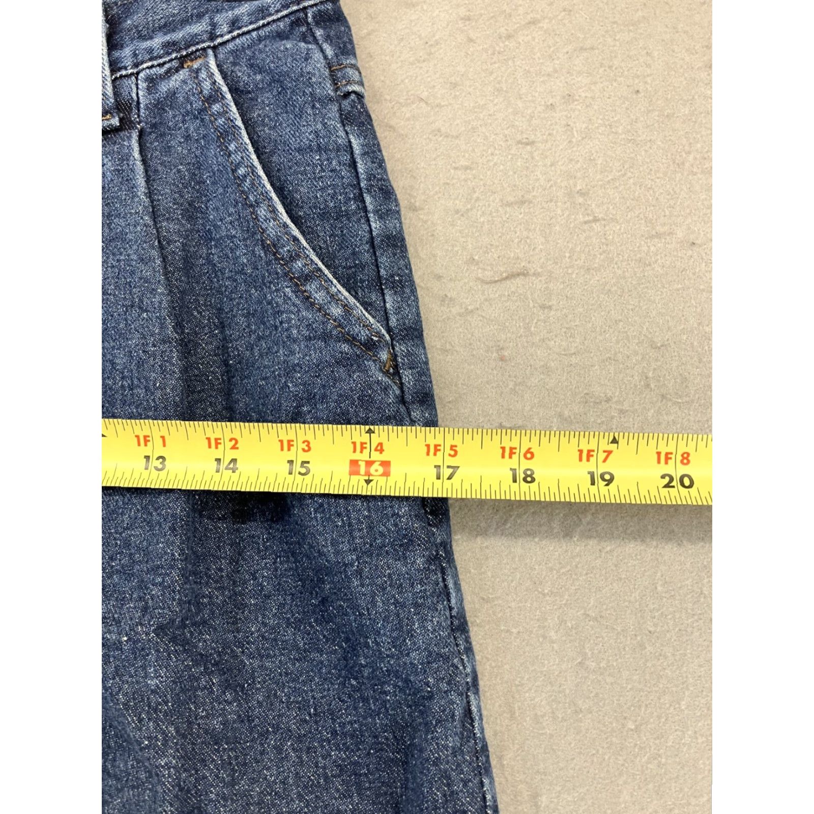 Lee LEE VTG Jeans Mom 8 Petite Blue High Waisted Tapered Womens Jeans 90s 100% Cotton Denim Brand: Lee? Size 30" / US 8 / IT 44 - 5 Thumbnail