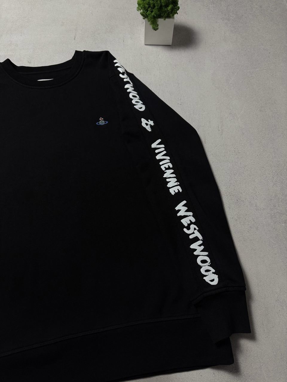 Vivienne Westwood Vivienne Westwood Sweatshirt Big Logo Black Mens Crew Neck Size US XXL / EU 58 / 5 - 4 Thumbnail