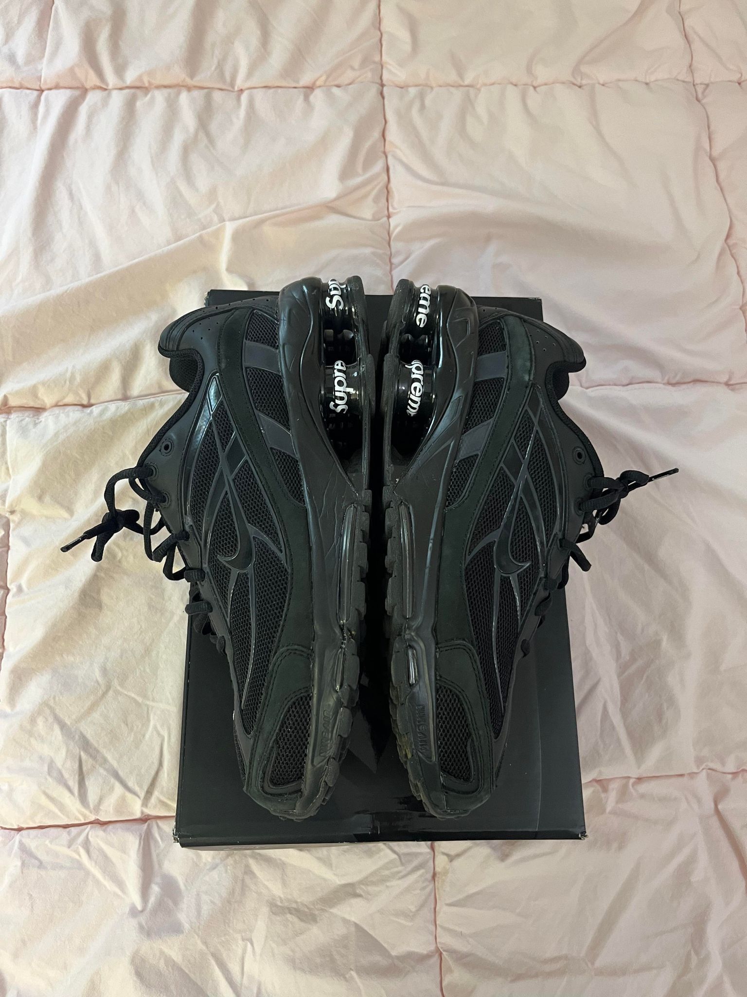 Supreme x Nike Shox Ride 2 in Black