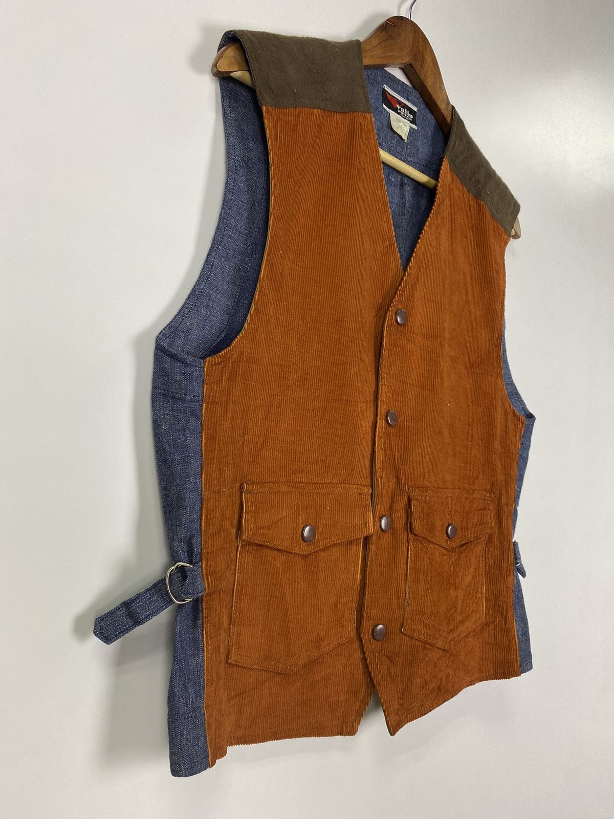 Japanese Brand × Vintage Vintage Valio Sportwear Kenkoo vest Size US L / EU 52-54 / 3 - 5 Thumbnail