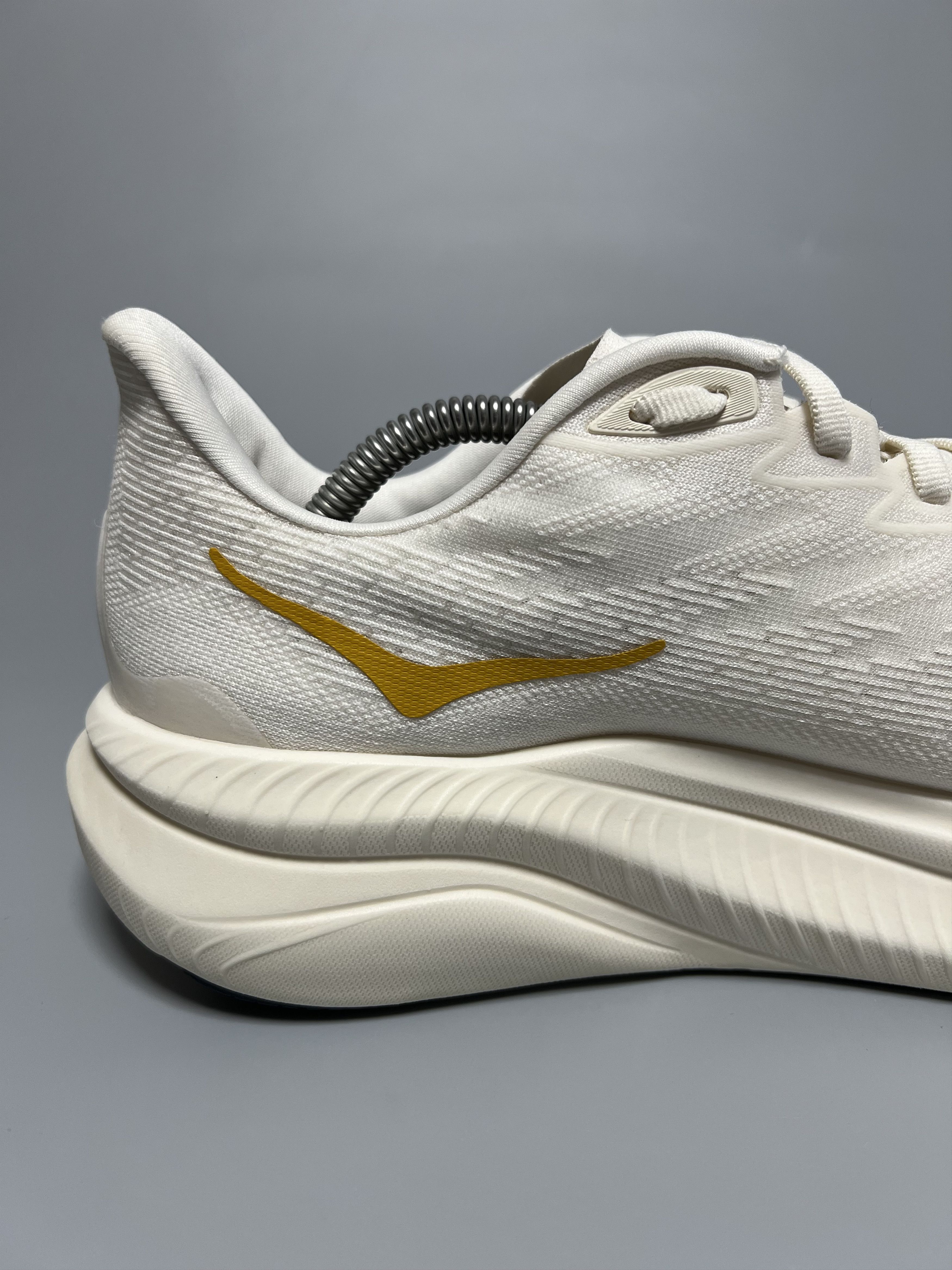 Hoka 9.5D Hoka One One Mach 6 LA Men's Running Shoes Size US 9.5 / EU 42-43 - 6 Thumbnail