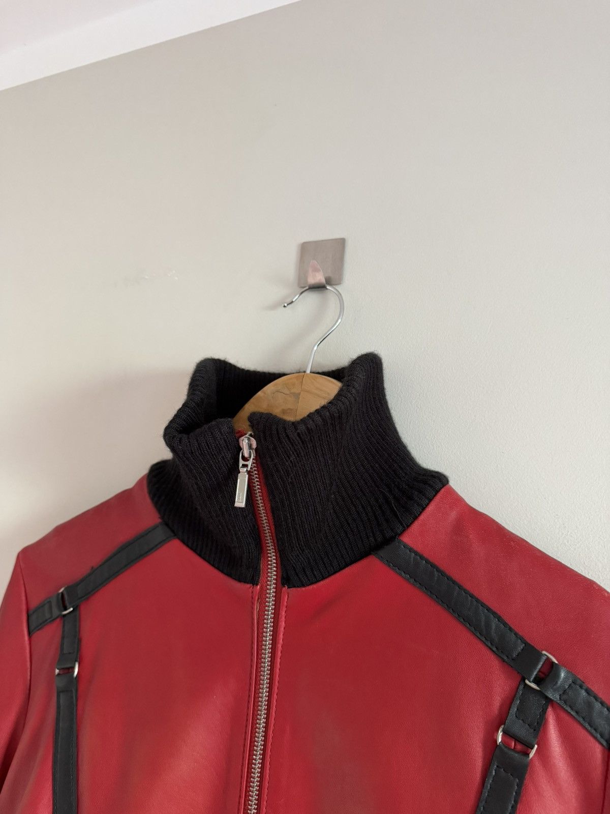 Japanese Brand Red Leather Jacket High Neck Pearl Sheen Strap Detail Size S / US 4 / IT 40 - 5 Thumbnail