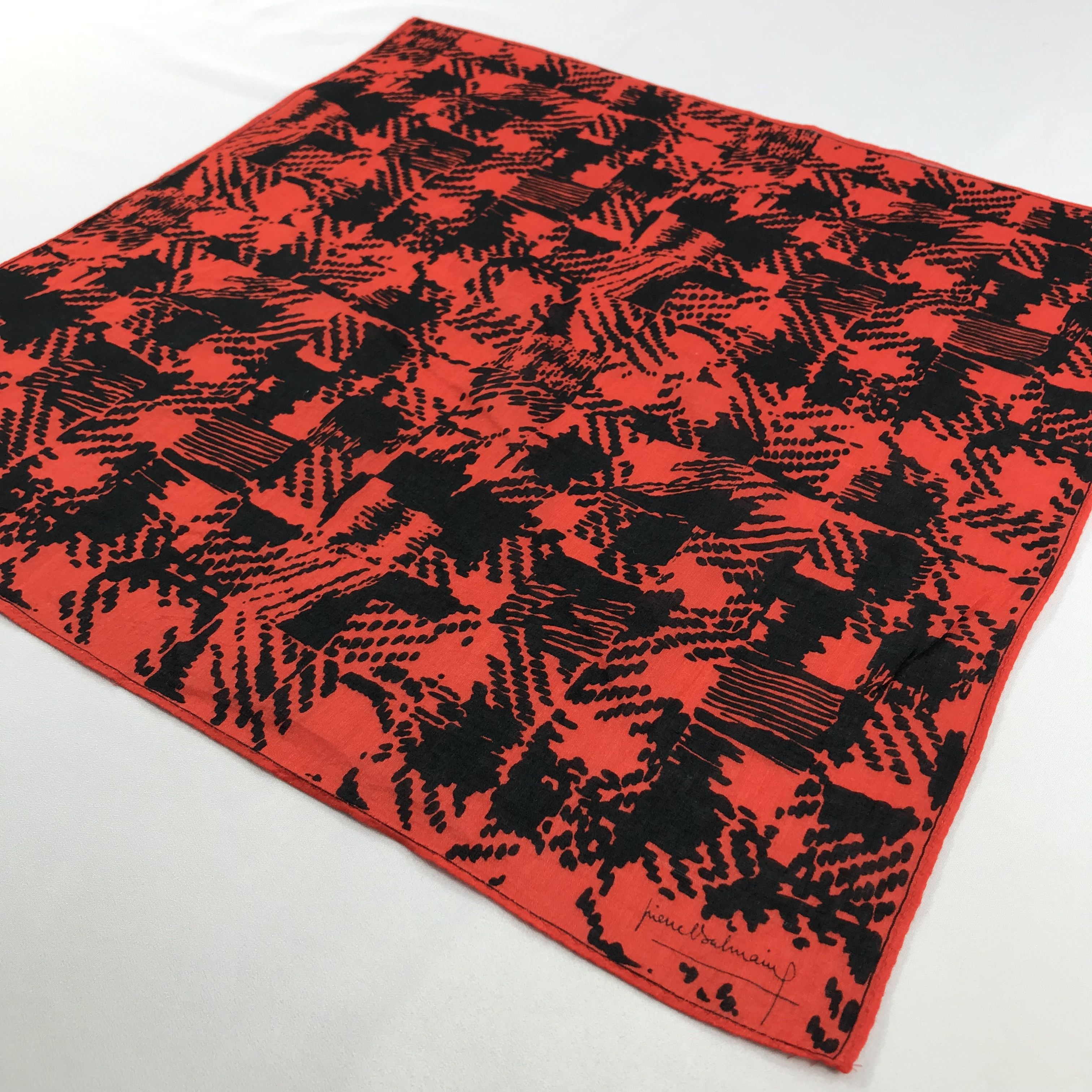 Pierre Balmain × Vintage Pierre Balmain Bandana / Handkerchief / Neckerchief -S2209 Size ONE SIZE - 2 Thumbnail