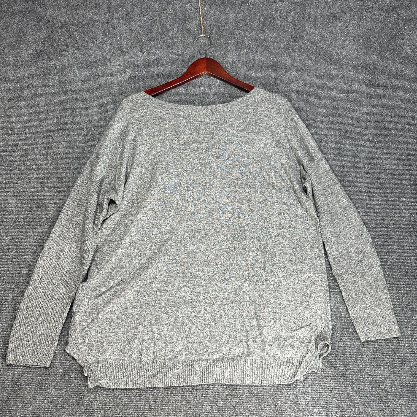 American Eagle Outfitters American Eagle Outfitters Sweater Womens Large Gray Cotton V-Neck Split Hem Ribbed Sleeve Size L / US 10 / IT 46 - 6 Thumbnail