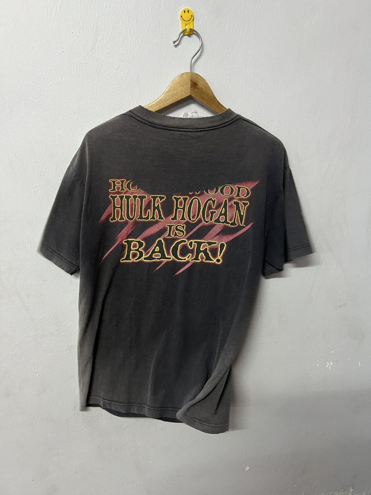 Vintage VINTAGE 90’S SUN FADED HULK HOGAN Size US M / EU 48-50 / 2 - 8 Thumbnail