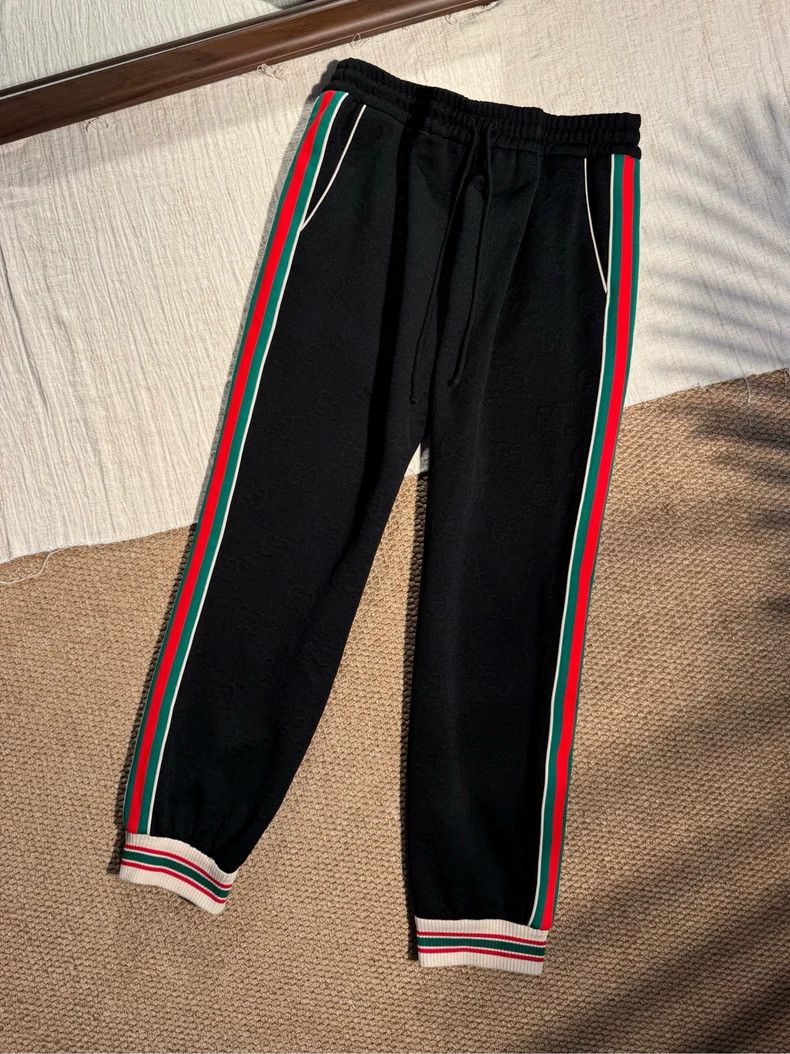 Gucci Gucci Size 2XL Dark pattern full-print leg-tie sports sweat Size US 35 - 1 Thumbnail