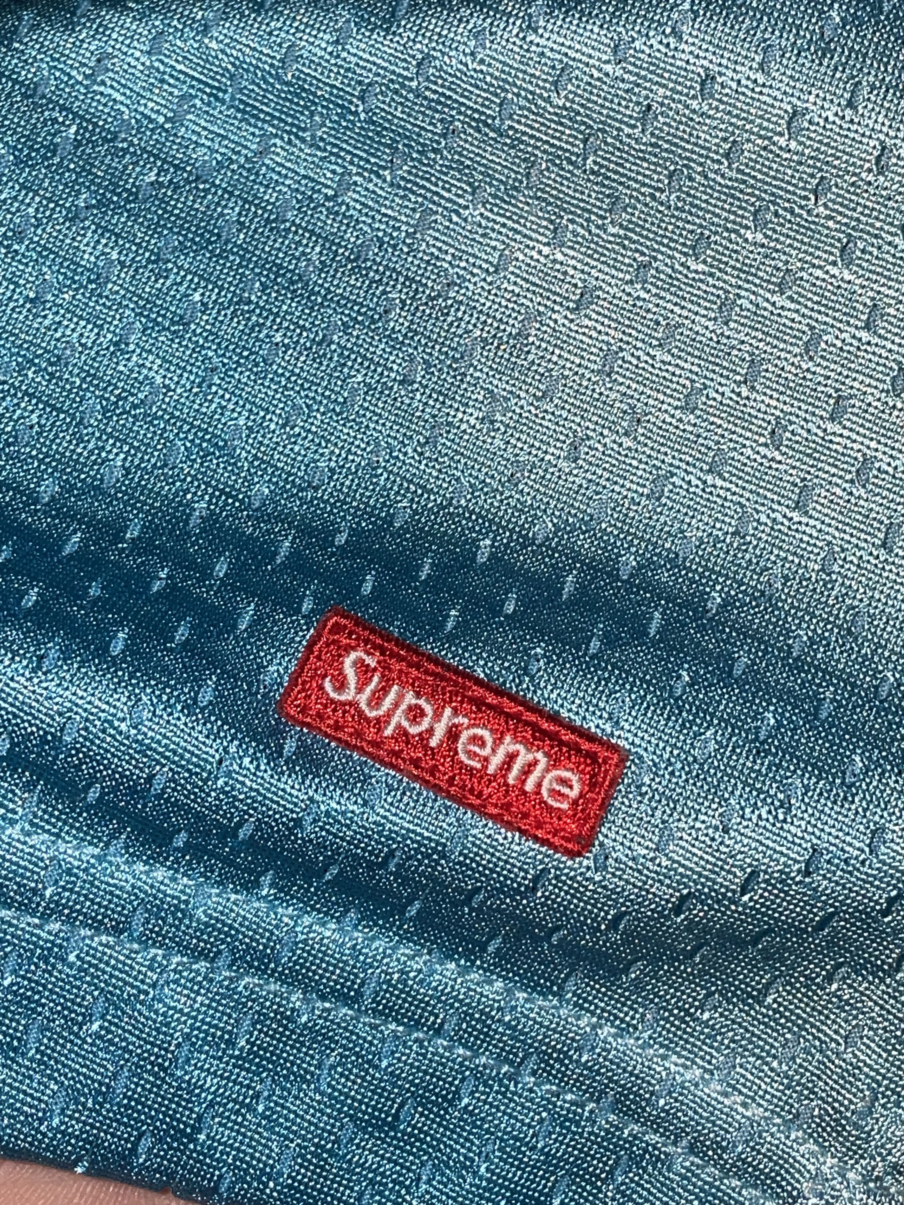 Supreme Supreme Small Box Baggy Mesh Short Cyan SS25 size XXL VNDS Size US 42 / EU 58 - 7 Thumbnail
